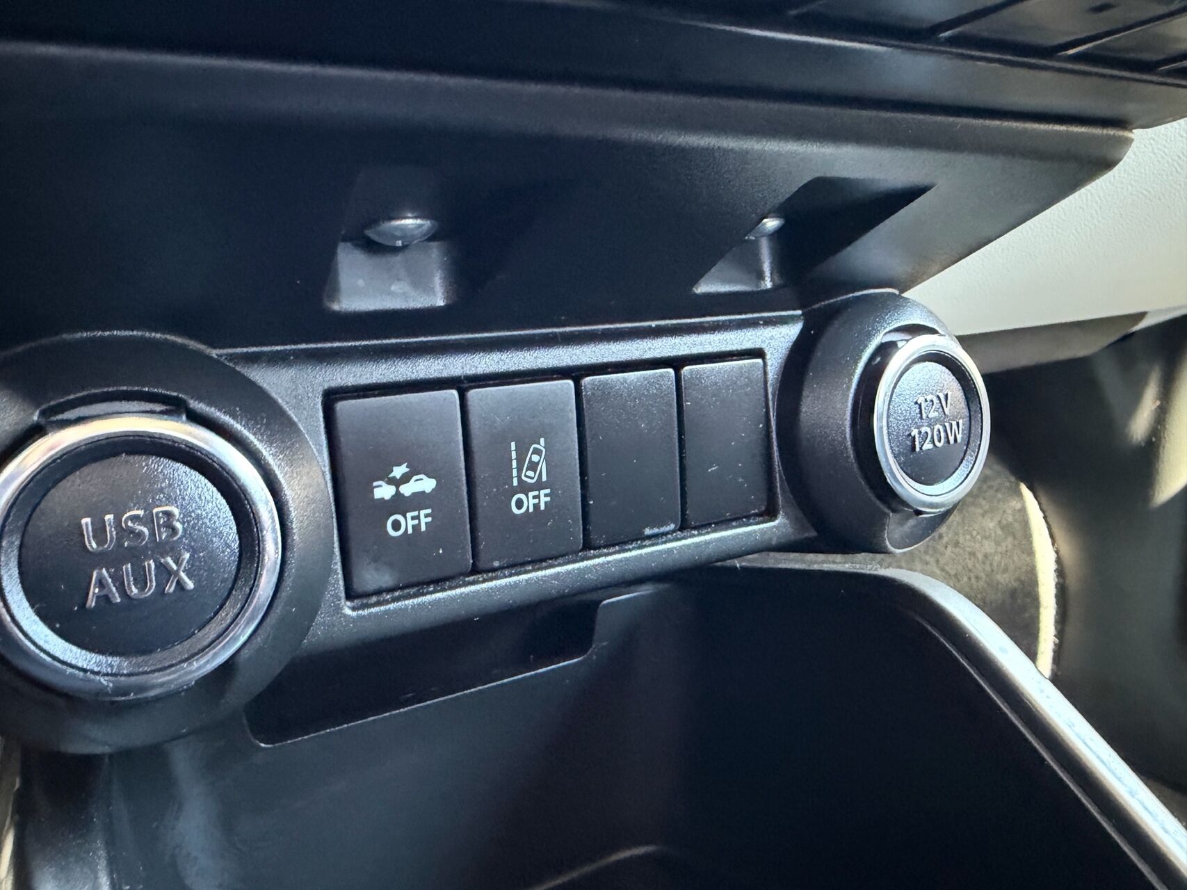 Billede af Suzuki Ignis 1,2 Dualjet 16V Adventure 90HK 5d