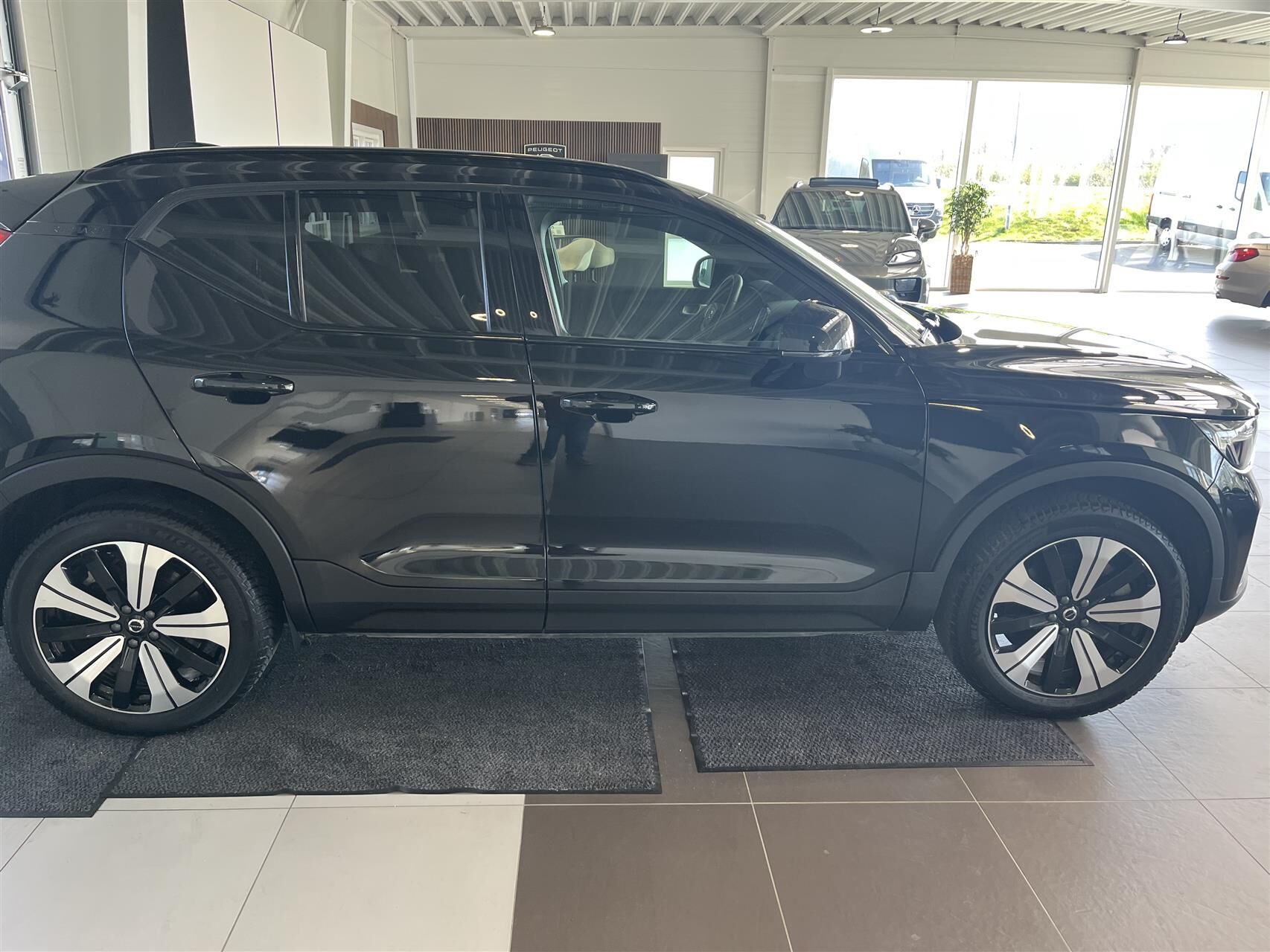 Billede af Volvo XC40 P8 Recharge Twin Plus Pure AWD 408HK 5d Aut.