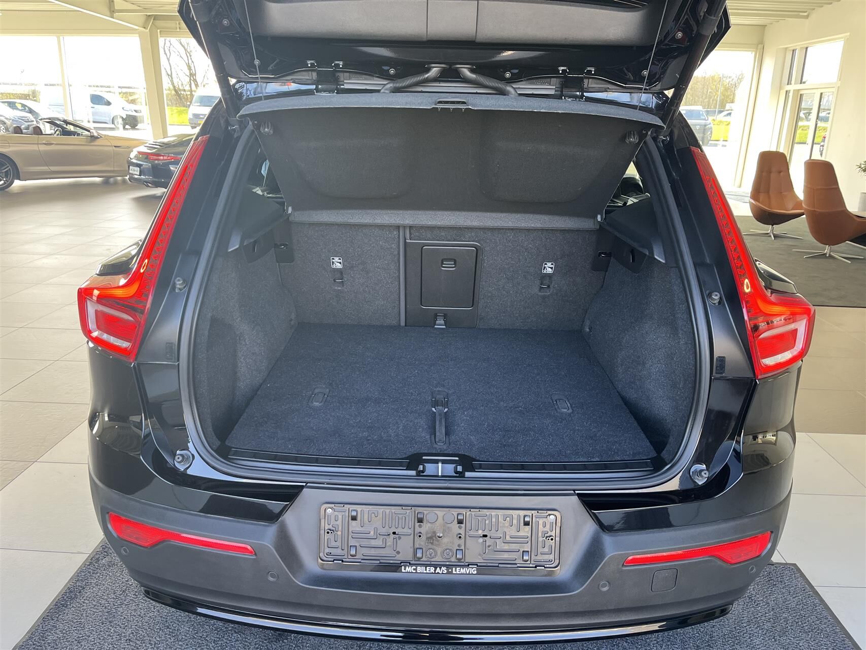 Billede af Volvo XC40 P8 Recharge Twin Plus Pure AWD 408HK 5d Aut.