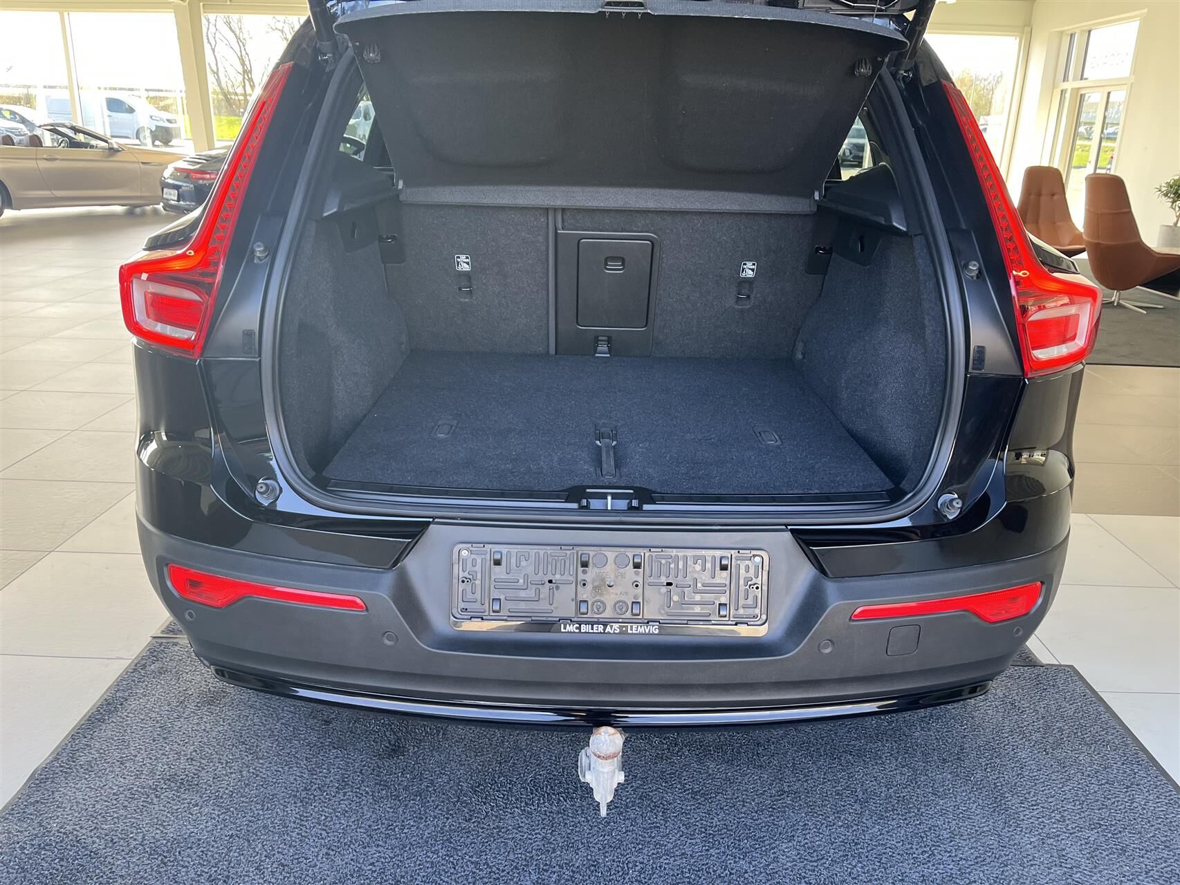 Billede af Volvo XC40 P8 Recharge Twin Plus Pure AWD 408HK 5d Aut.