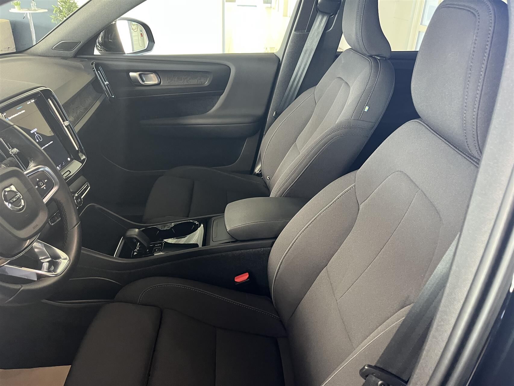 Billede af Volvo XC40 P8 Recharge Twin Plus Pure AWD 408HK 5d Aut.