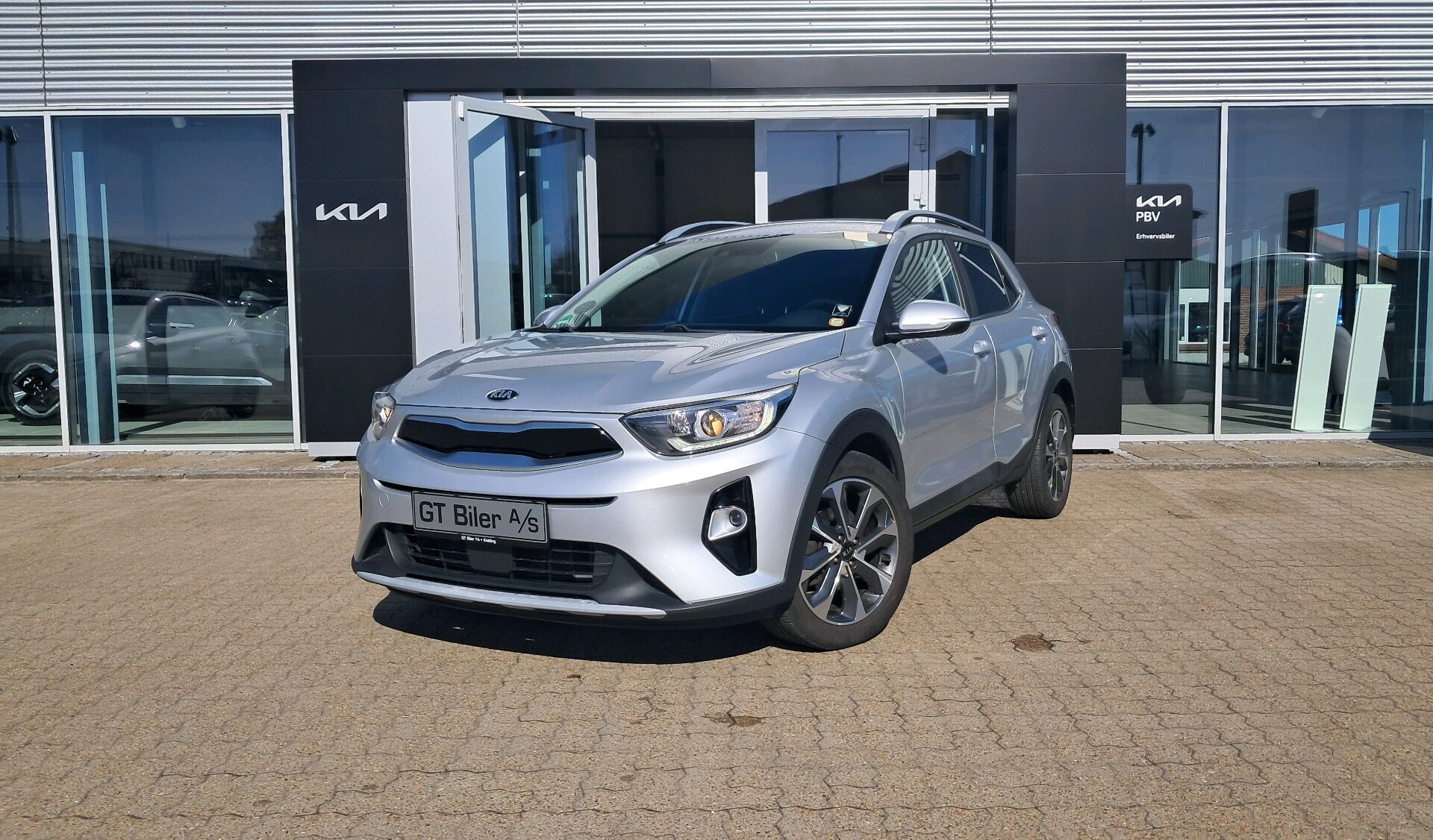 Billede af Kia Stonic 1,0 T-GDI Attraction Plus DCT 120HK 5d 7g Aut.