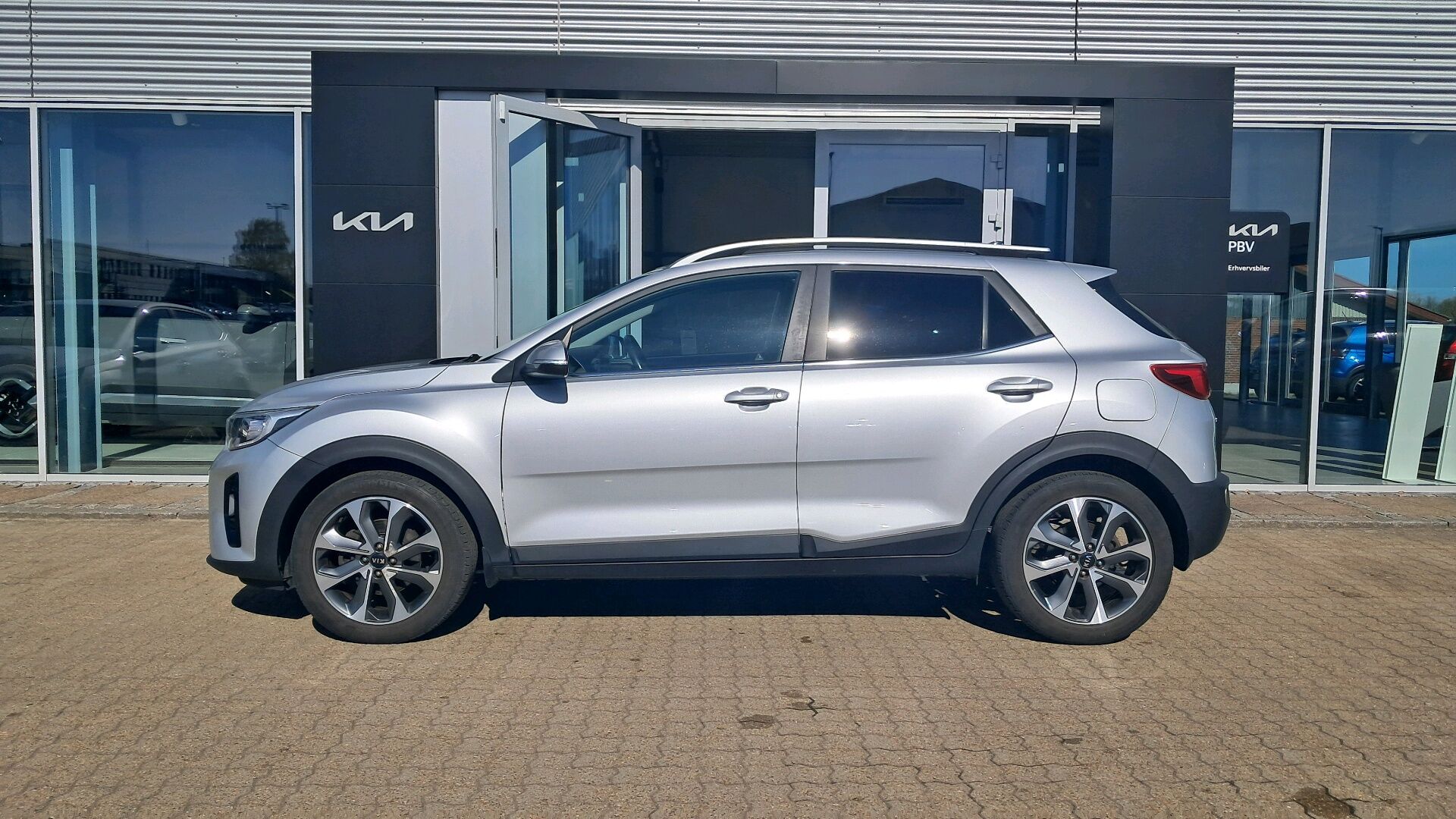 Billede af Kia Stonic 1,0 T-GDI Attraction Plus DCT 120HK 5d 7g Aut.