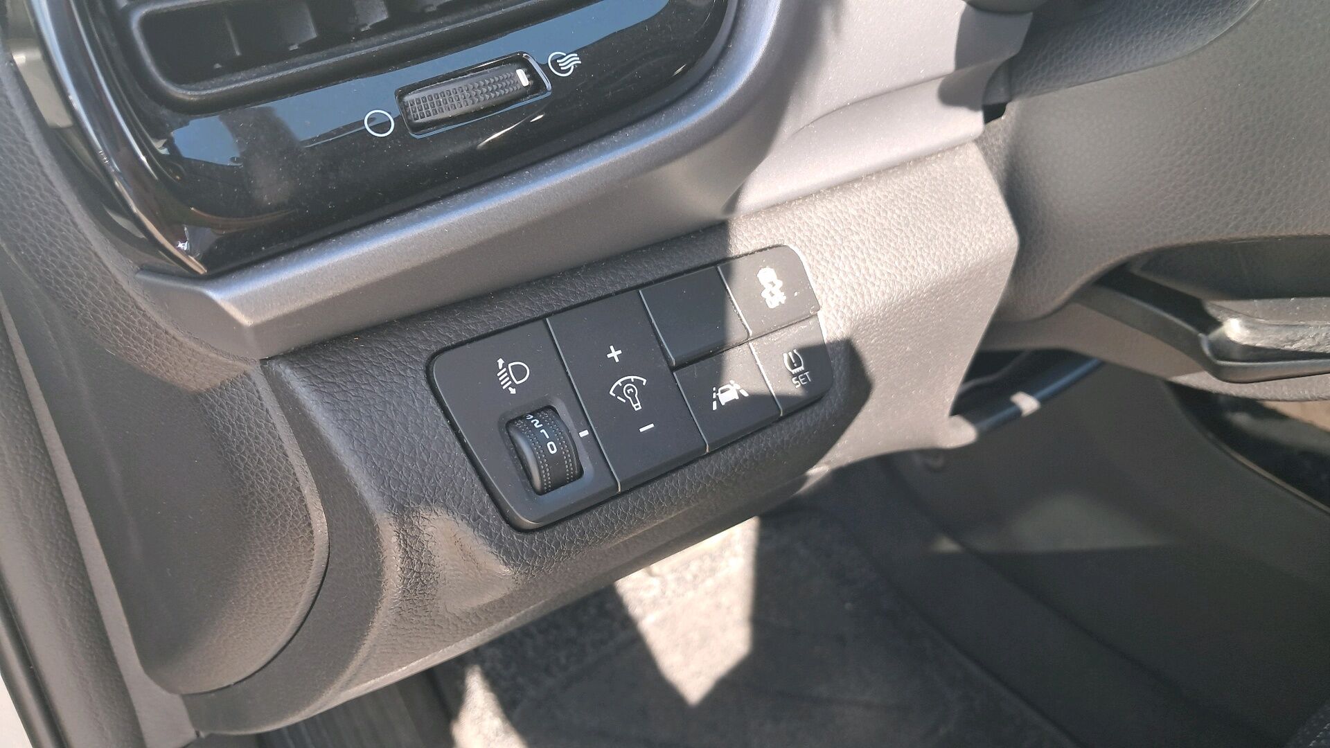 Billede af Kia Stonic 1,0 T-GDI Attraction Plus DCT 120HK 5d 7g Aut.