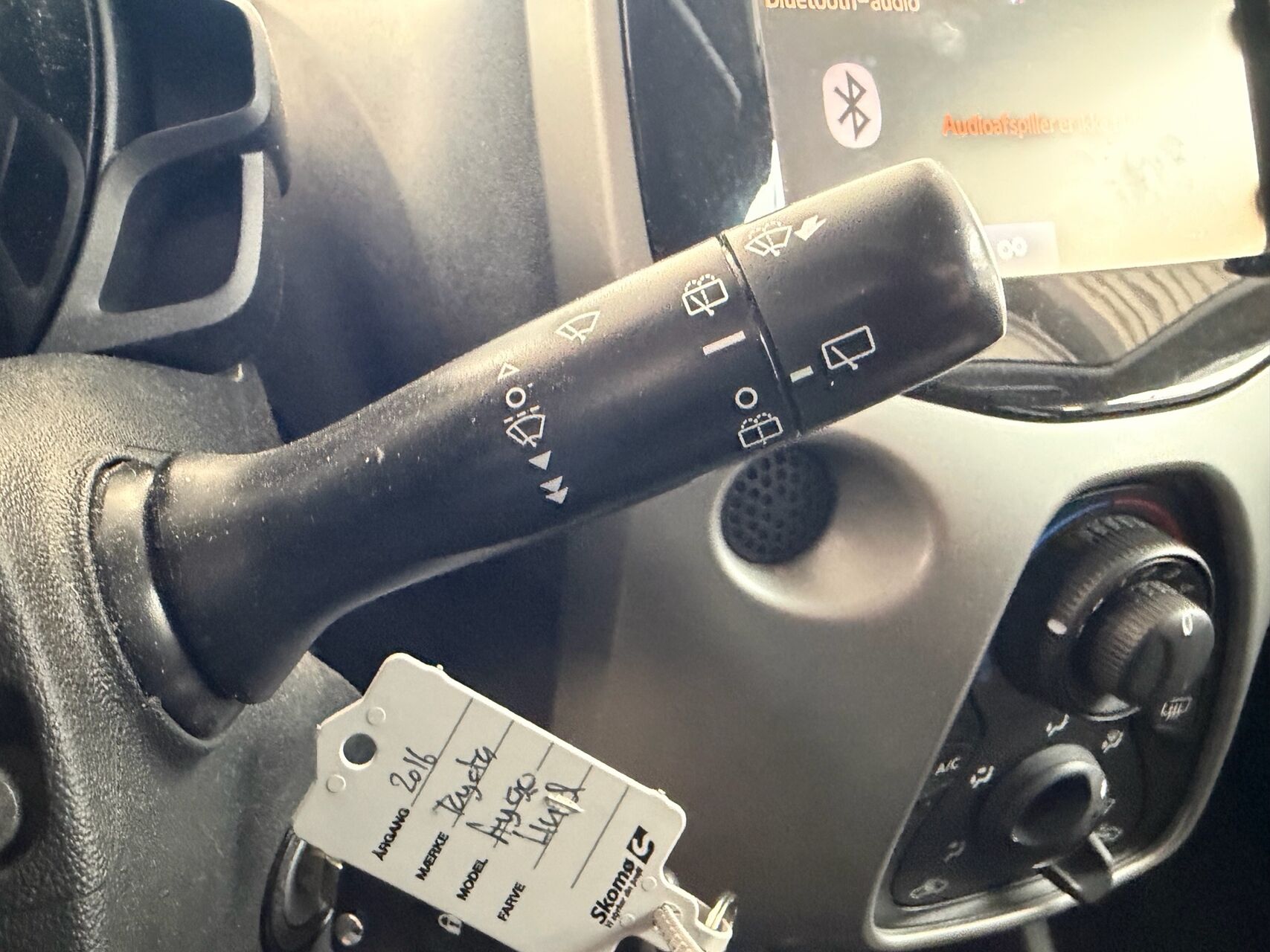 Billede af Toyota Aygo 1,0 VVT-I X-Play + X-Touch 69HK 5d