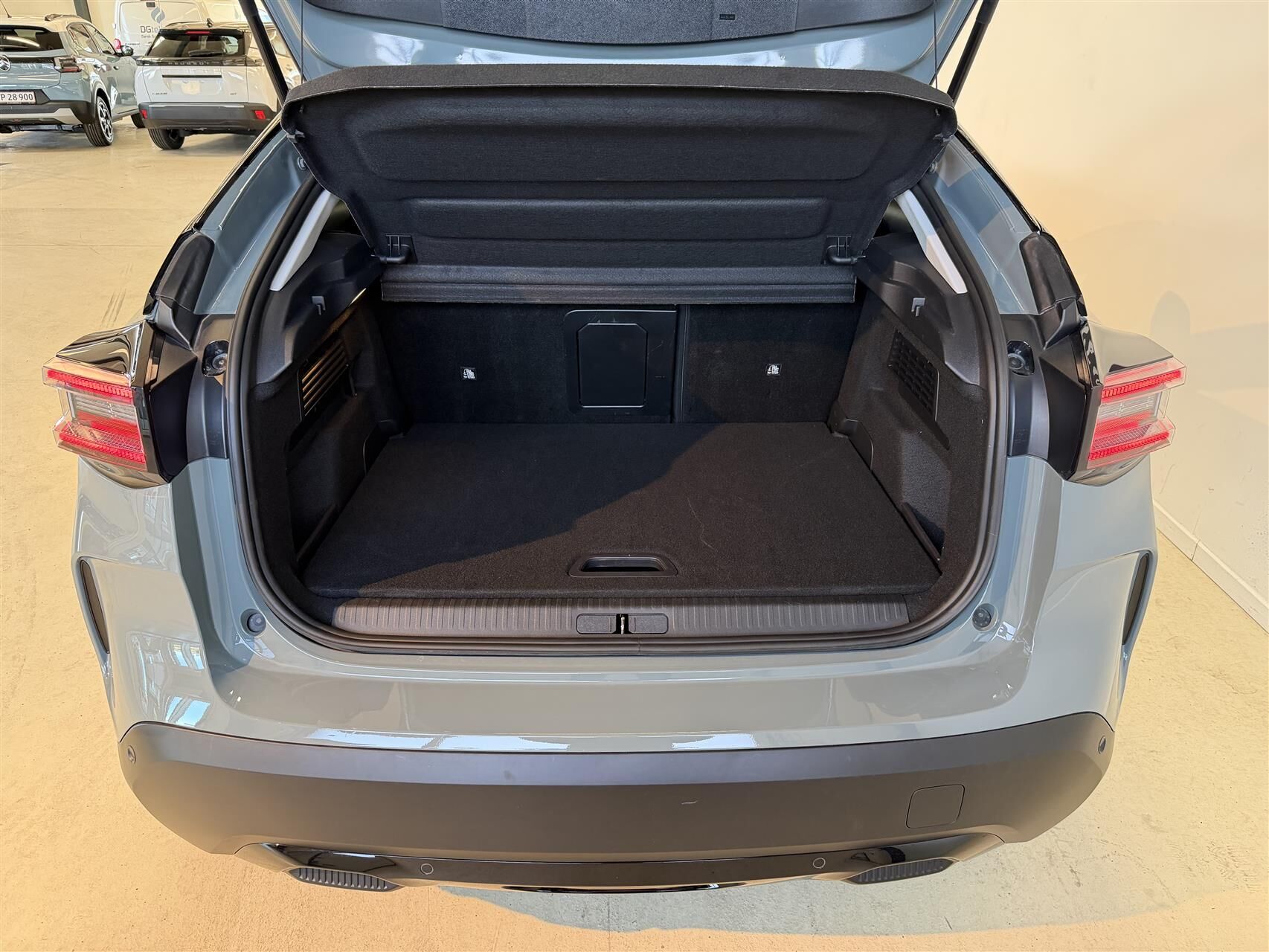 Billede af Citroën e-C4 EL Max 156HK 5d Aut.