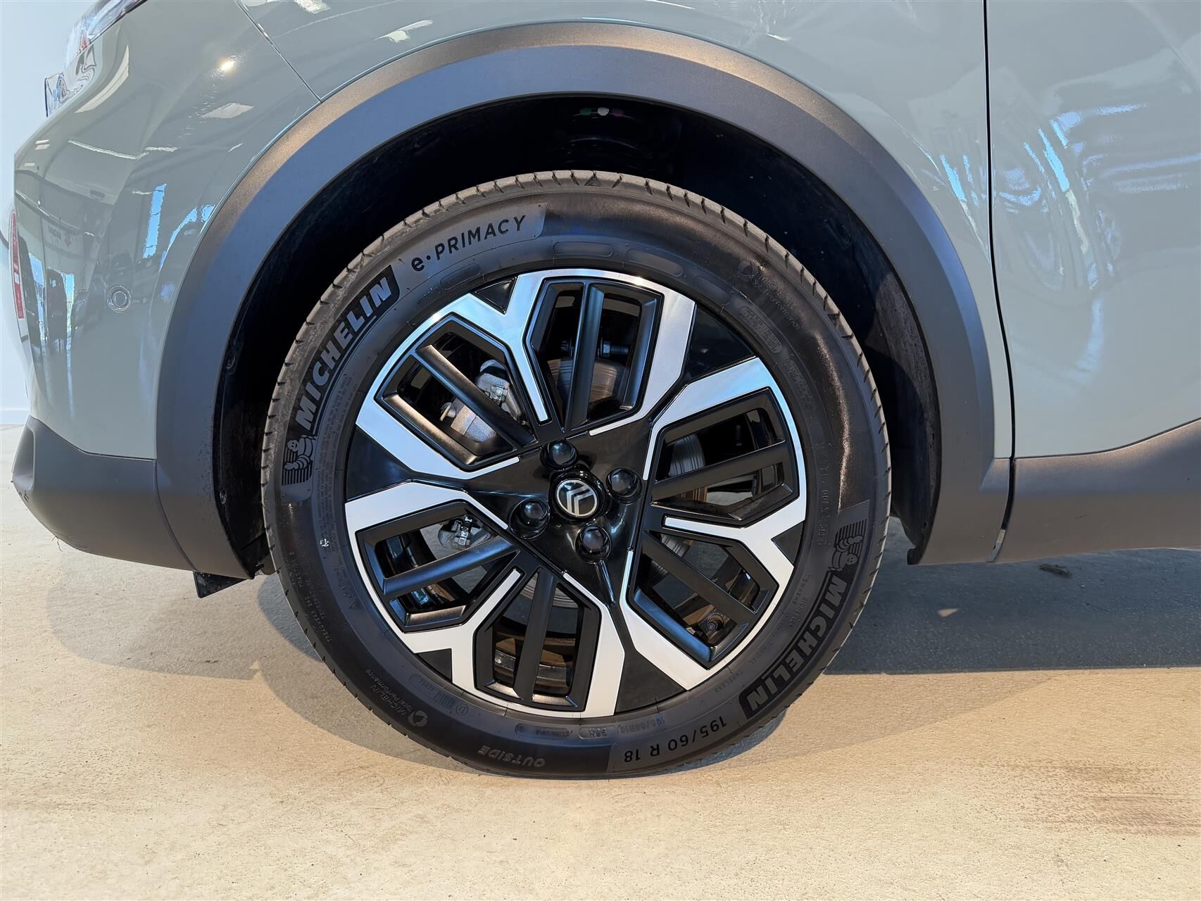 Billede af Citroën e-C4 EL Max 156HK 5d Aut.