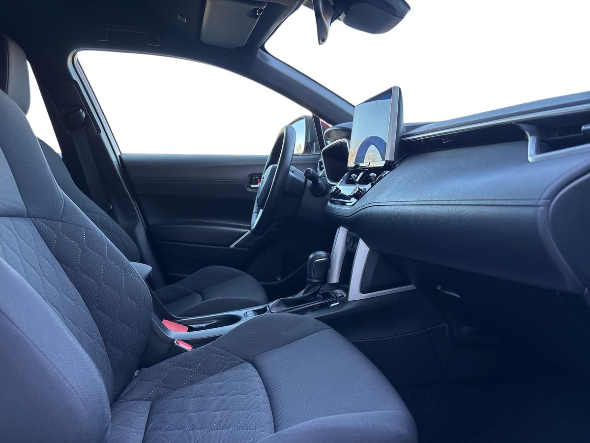 Billede af Toyota Corolla Cross 2,0 Hybrid Style Comfort E-CVT 197HK 5d Aut.