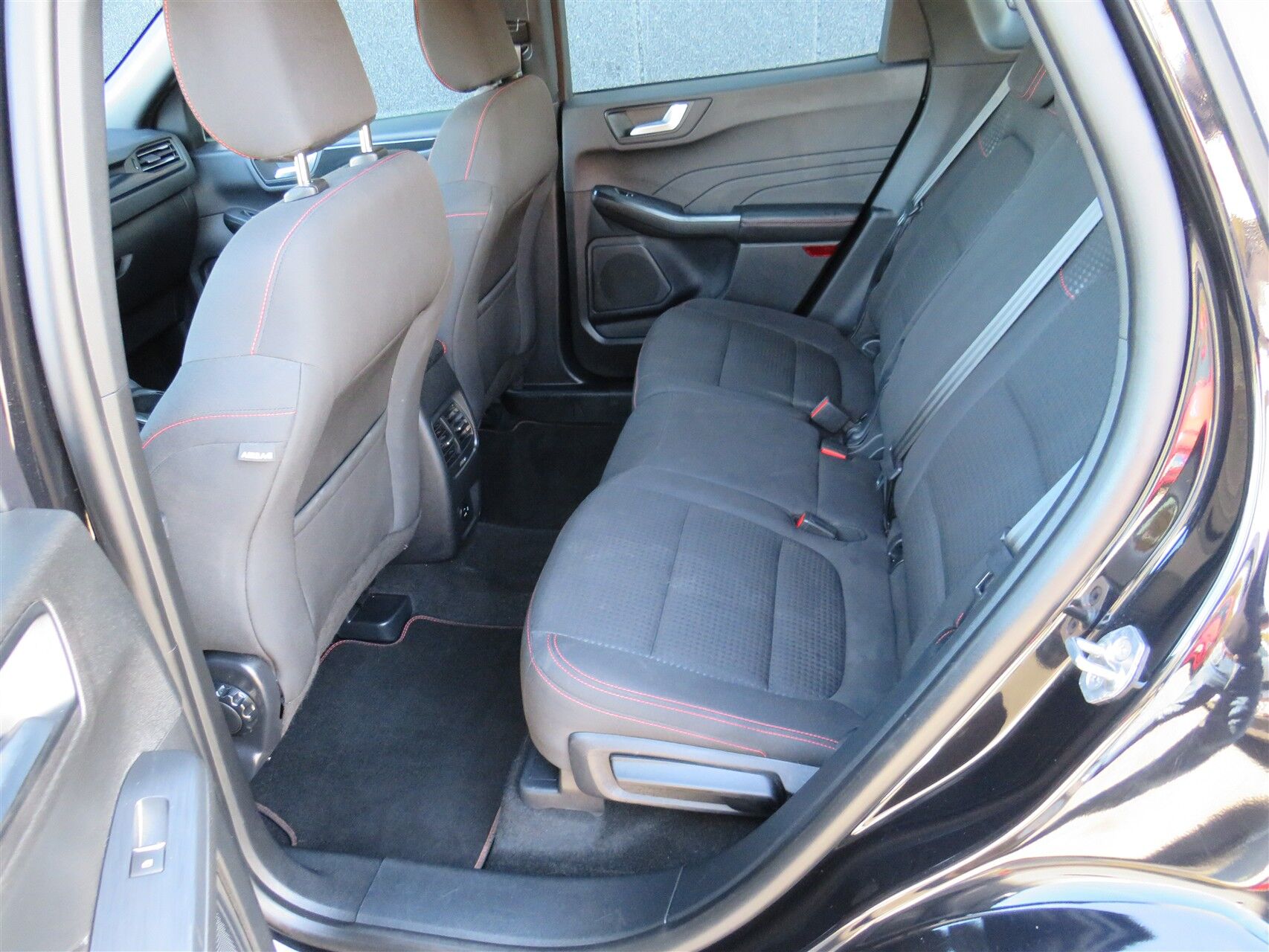 Billede af Ford Kuga 2,5 Plugin-hybrid ST-Line CVT 225HK 5d Trinl. Gear