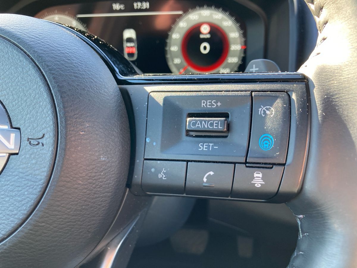 Billede af Nissan Qashqai 1,3 MHEV  Mild hybrid Tekna+ X-Tronic 158HK 5d 7g Aut.