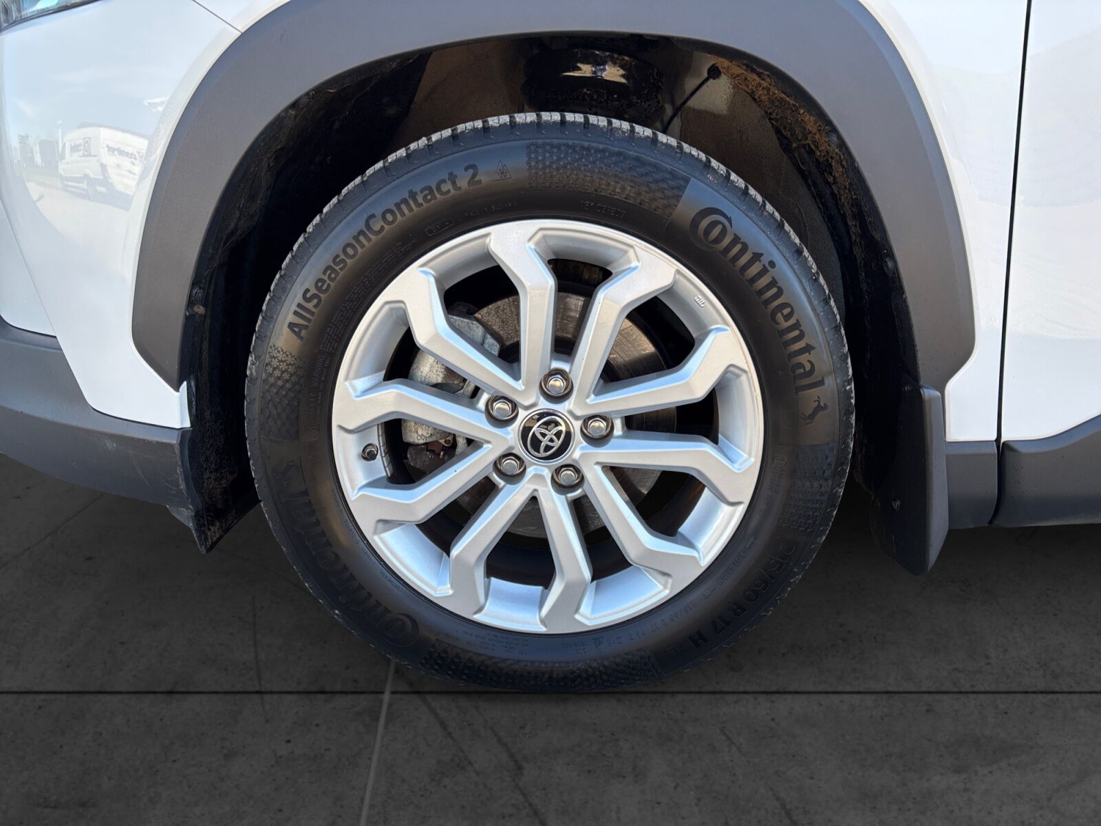 Billede af Toyota Corolla Cross 2,0 Hybrid Active E-CVT 197HK Van Aut.