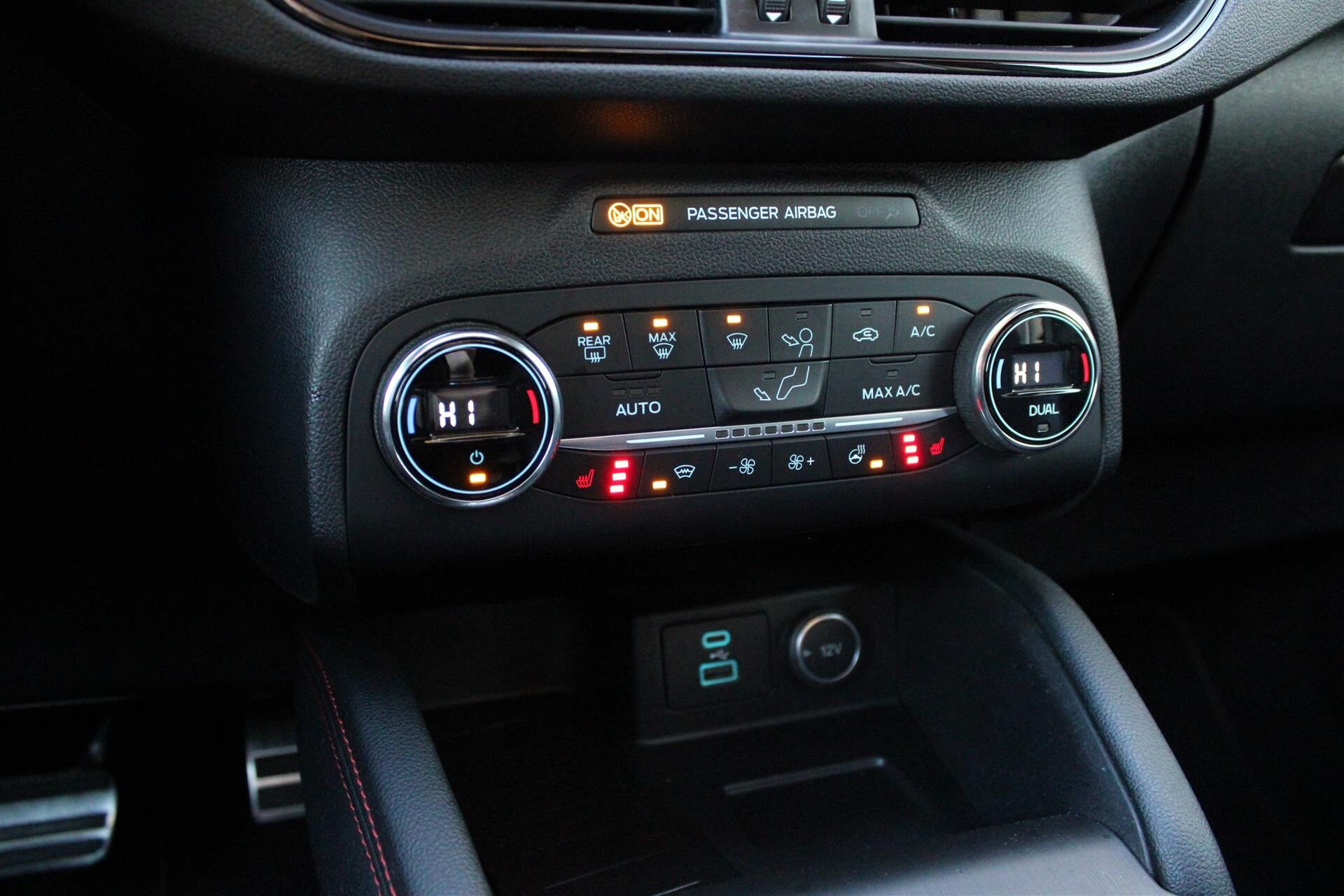 Billede af Ford Kuga 2,5 Plugin-hybrid ST-Line X CVT 225HK 5d Trinl. Gear