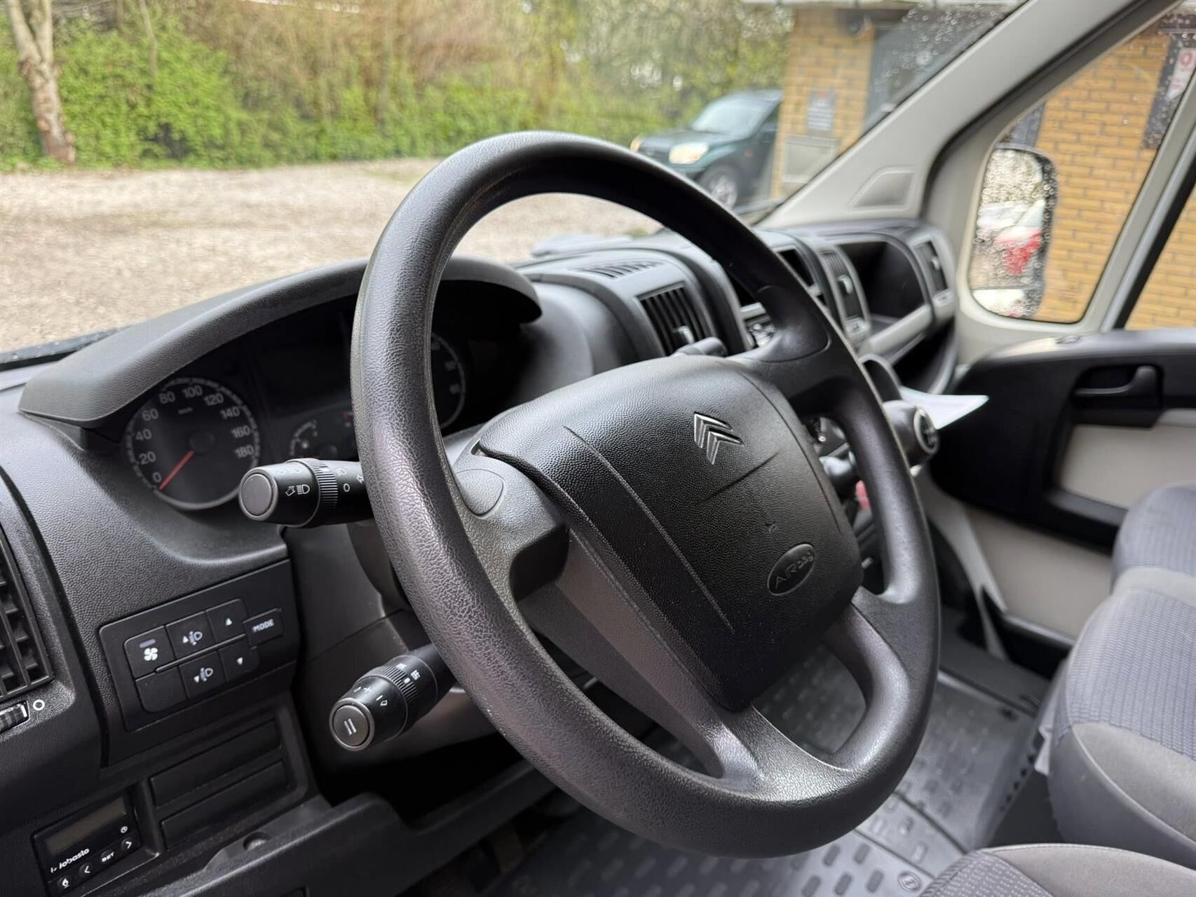 Billede af Citroën Jumper 30 L2H2 2,2 HDi FAP 130HK Van