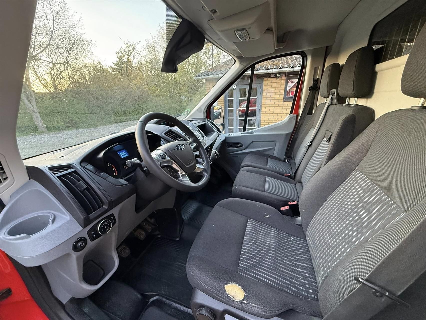 Billede af Ford Transit 350 L3H2 2,2 TDCi Trend RWD 155HK Van 6g