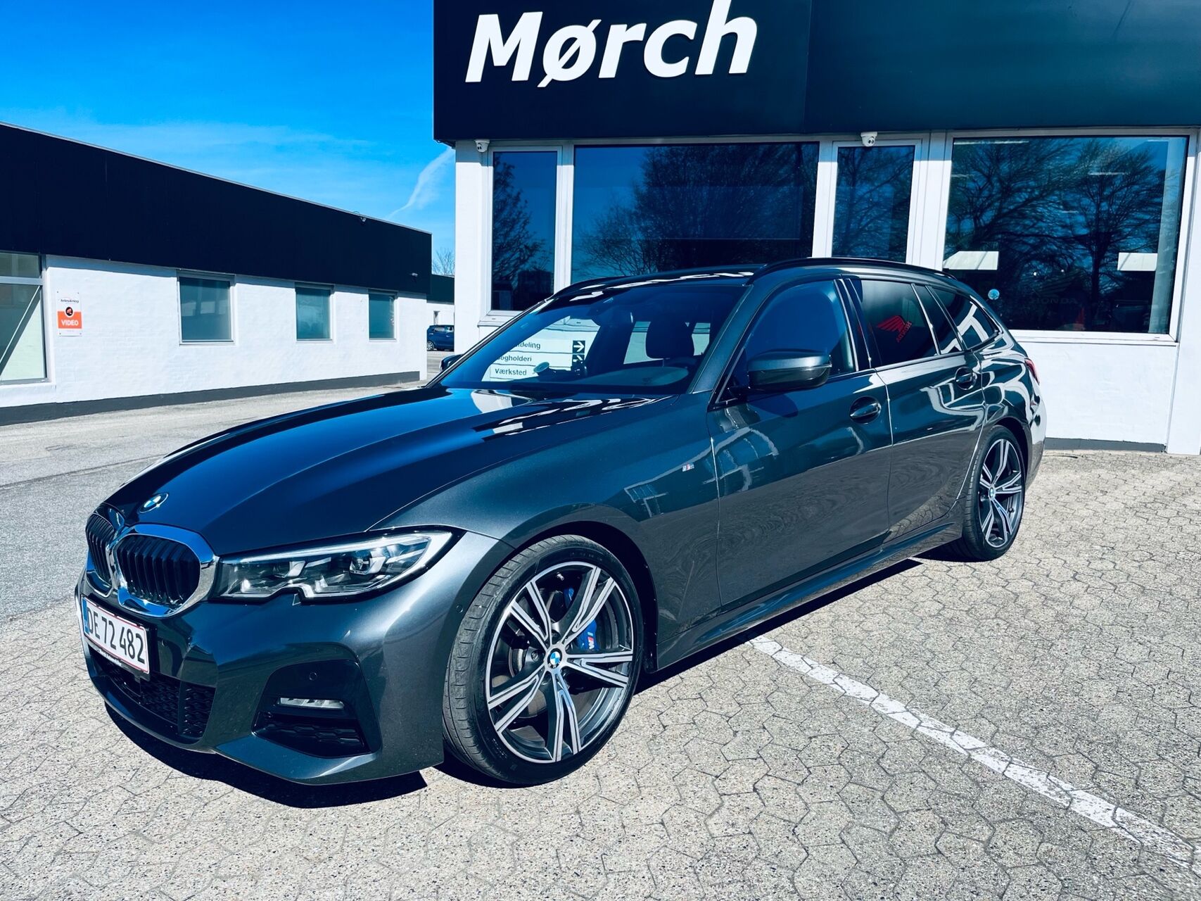 Billede af BMW 330i Touring 2,0 M-Sport Steptronic 258HK Stc 8g Aut.