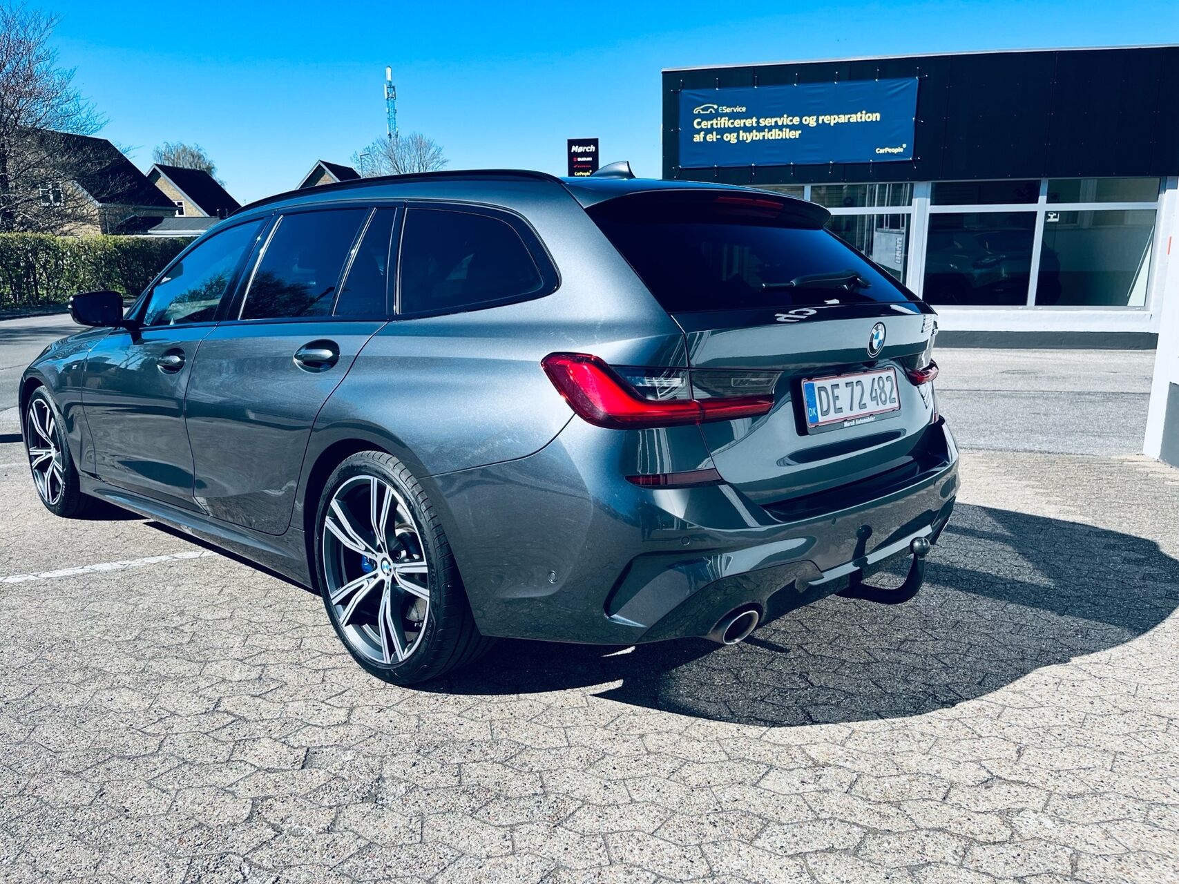 Billede af BMW 330i Touring 2,0 M-Sport Steptronic 258HK Stc 8g Aut.