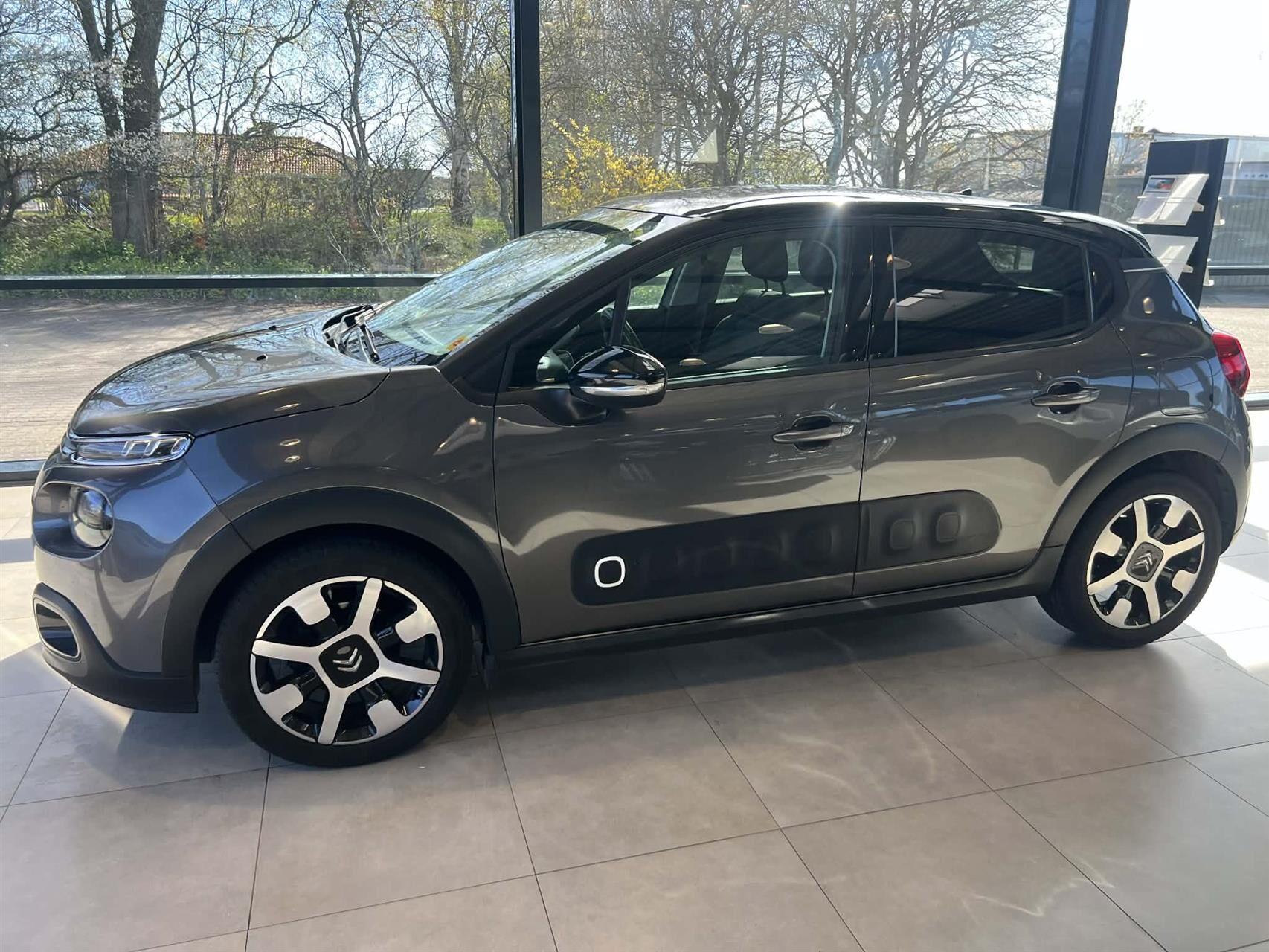 Billede af Citroën C3 1,2 PureTech VTR Sport start/stop 82HK 5d