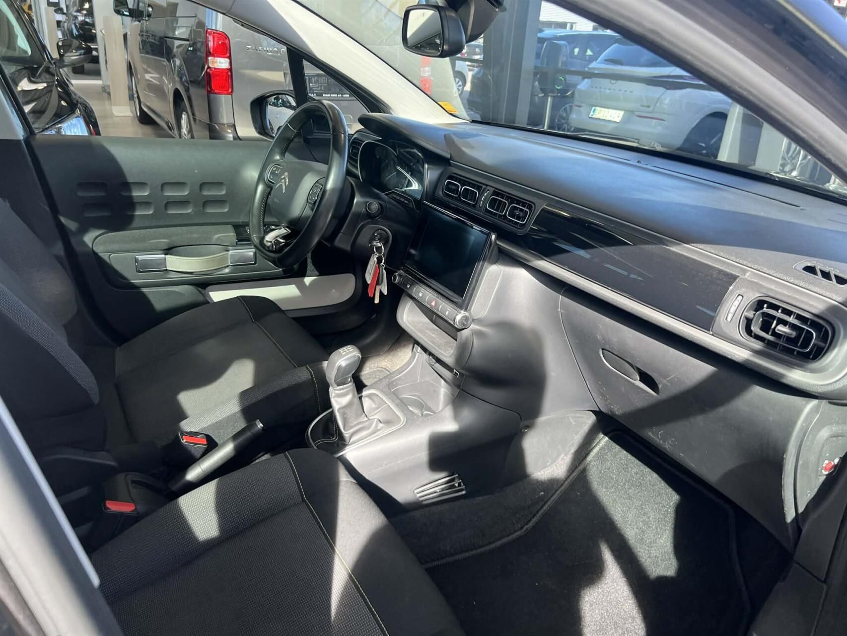 Billede af Citroën C3 1,2 PureTech VTR Sport start/stop 82HK 5d