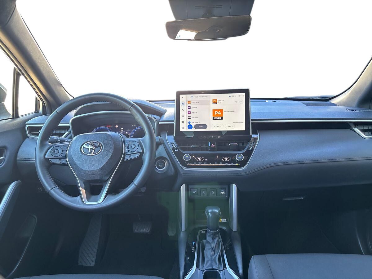 Billede af Toyota Corolla Cross 2,0 Hybrid Style Comfort E-CVT 197HK 5d Aut.