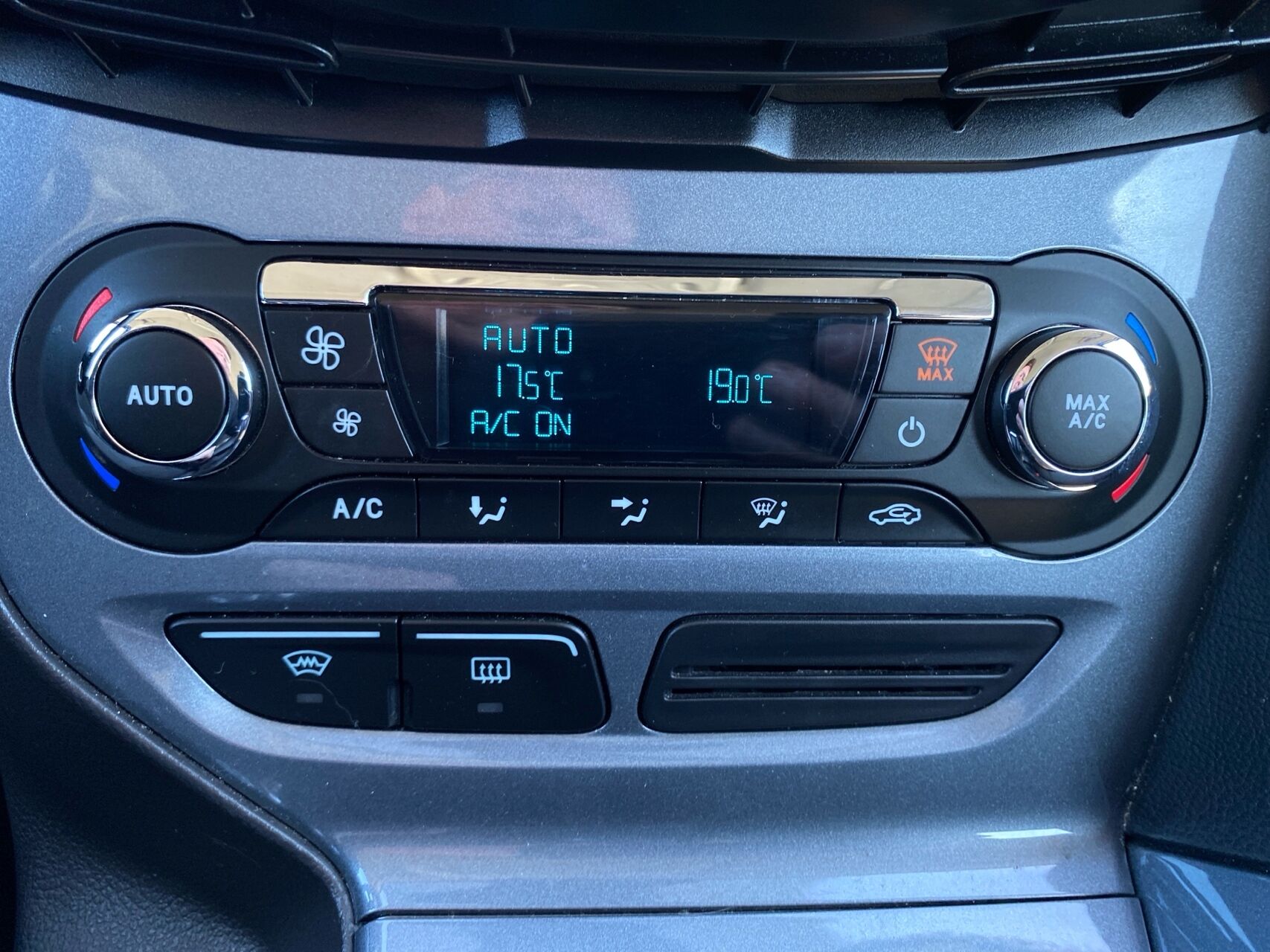 Billede af Ford Focus 1,6 Ti-VCT Titanium 125HK 5d 6g Aut.