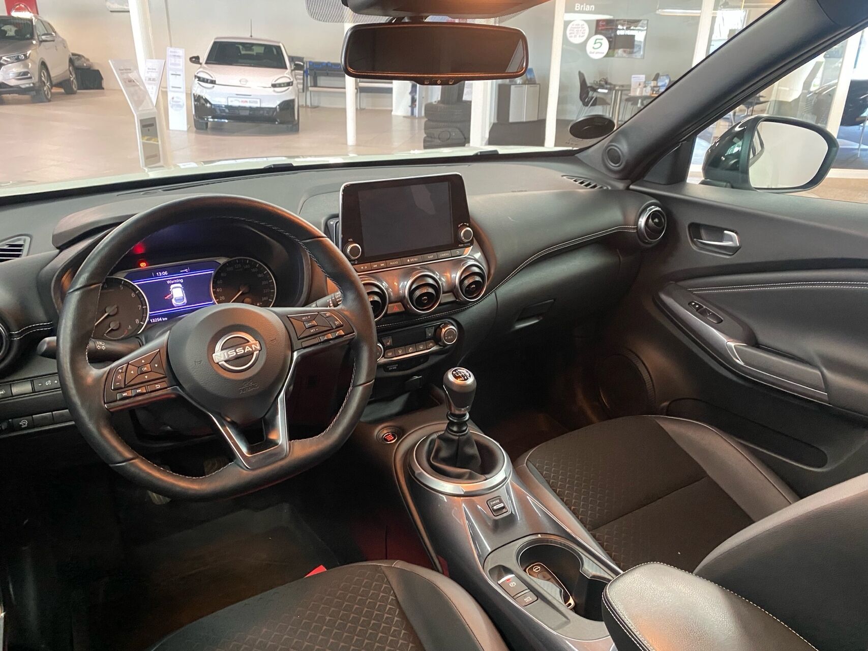 Billede af Nissan Juke 1,0 Dig-T N-Connecta 114HK 5d 6g