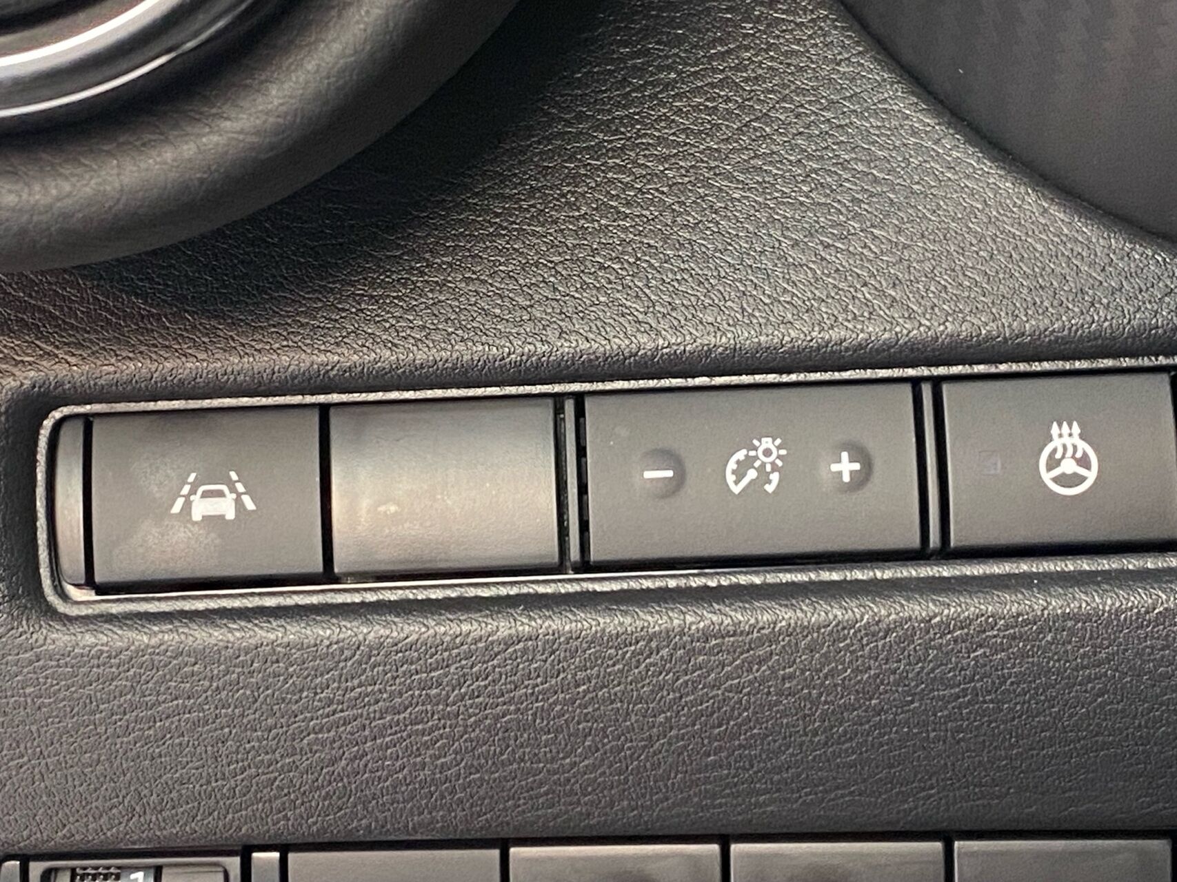 Billede af Nissan Juke 1,0 Dig-T N-Connecta 114HK 5d 6g