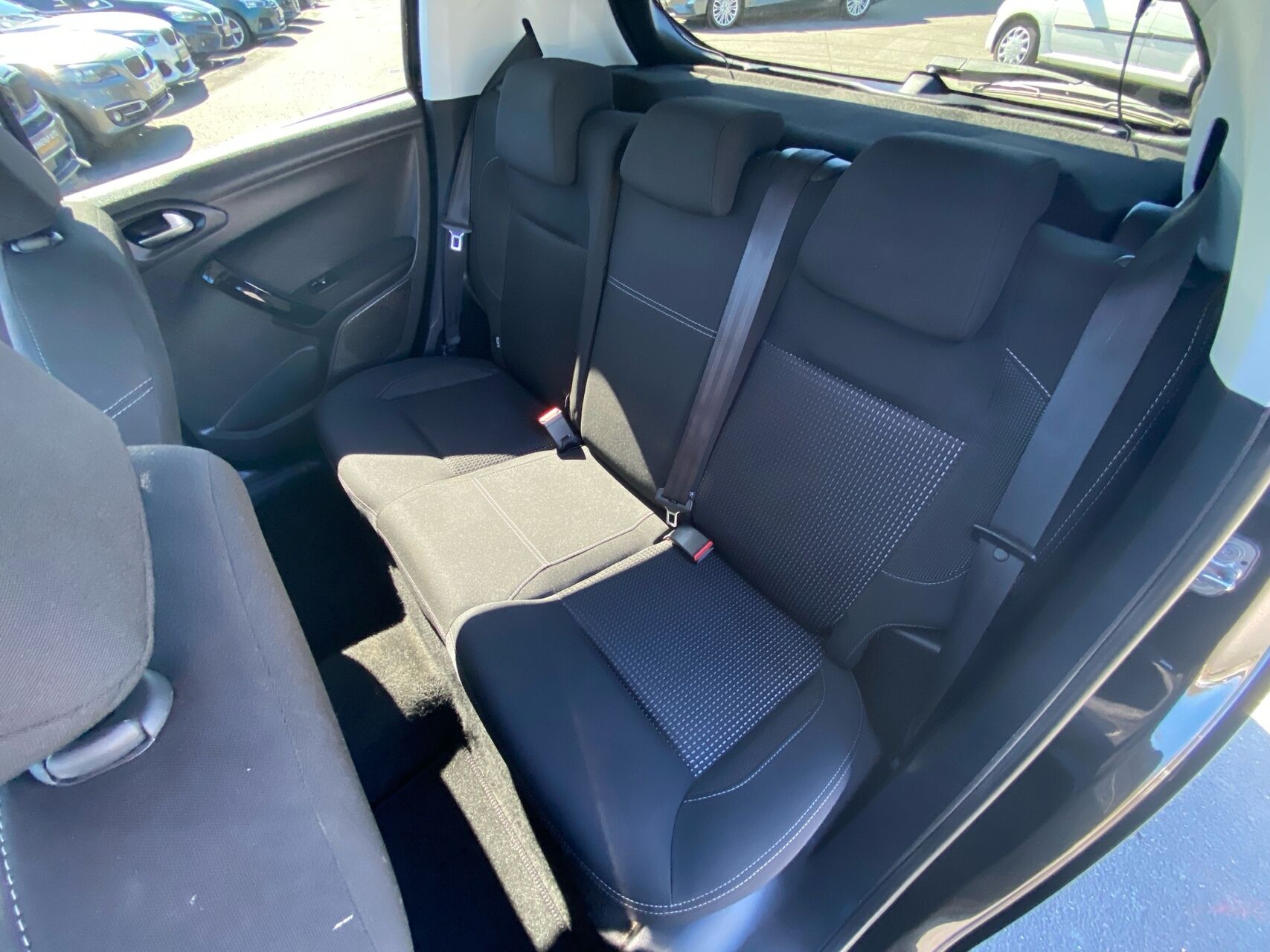 Billede af Peugeot 208 1,2 VTi Allure 82HK 5d