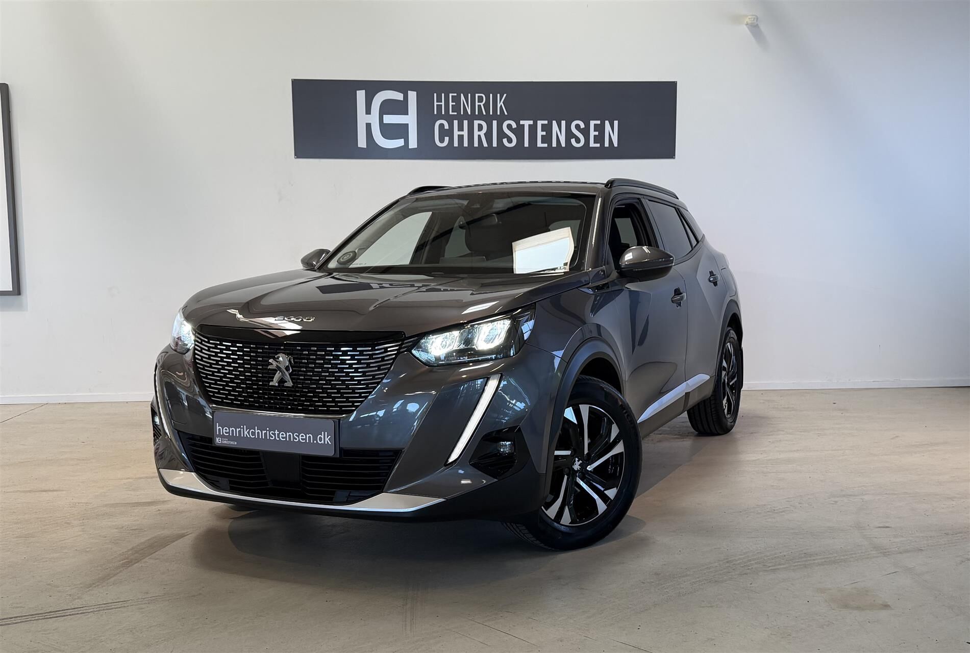 Billede af Peugeot 2008 1,2 PureTech Selection Tech EAT8 130HK 5d 8g Aut.