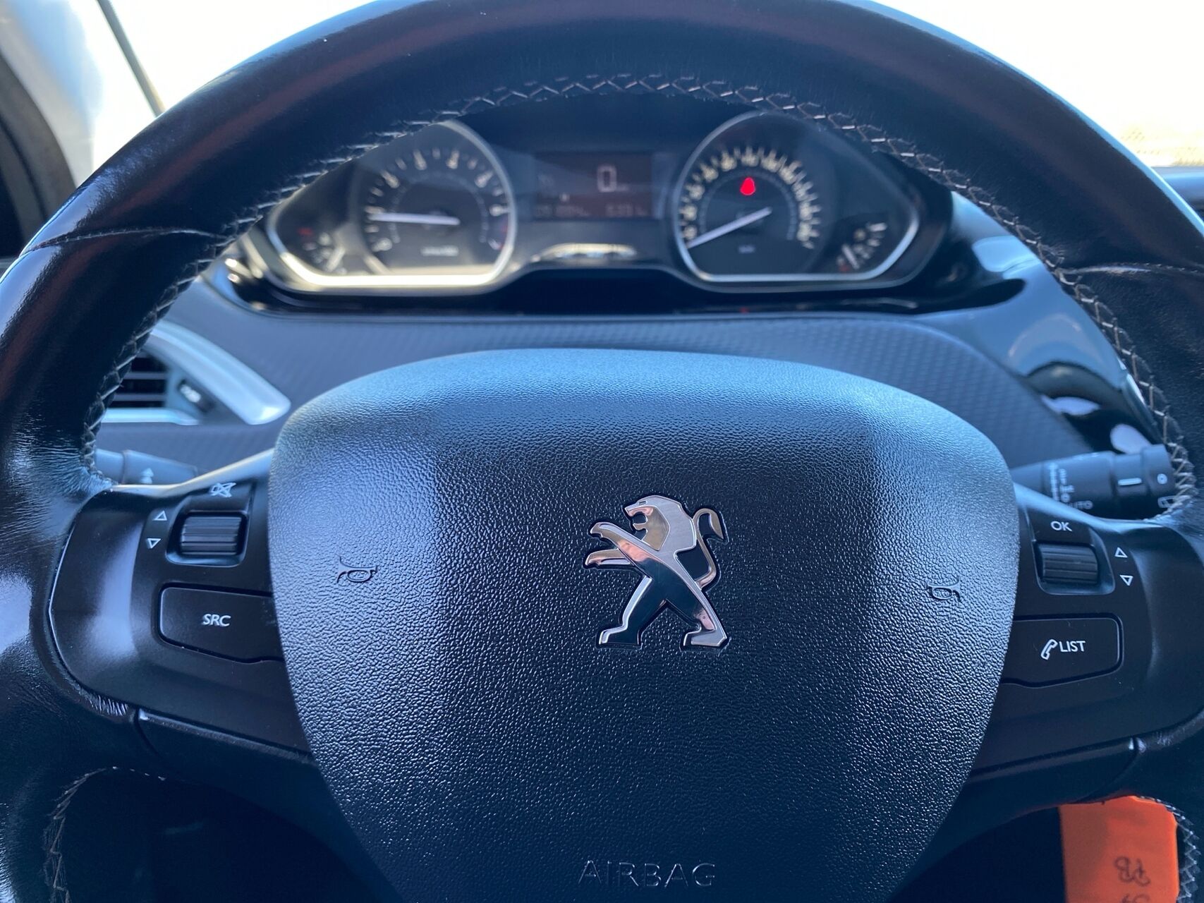 Billede af Peugeot 208 1,2 VTi Allure 82HK 5d