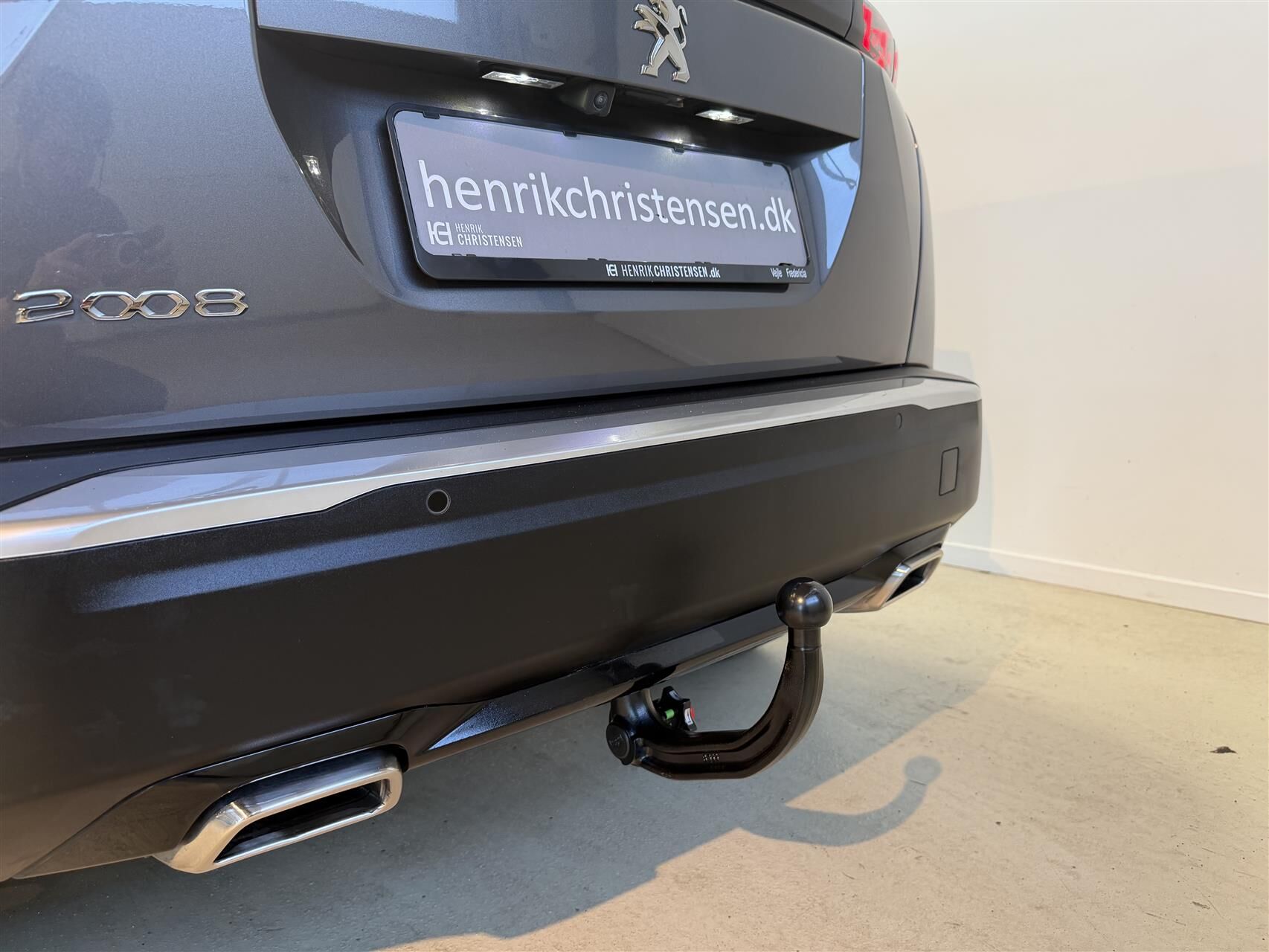 Billede af Peugeot 2008 1,2 PureTech Selection Tech EAT8 130HK 5d 8g Aut.