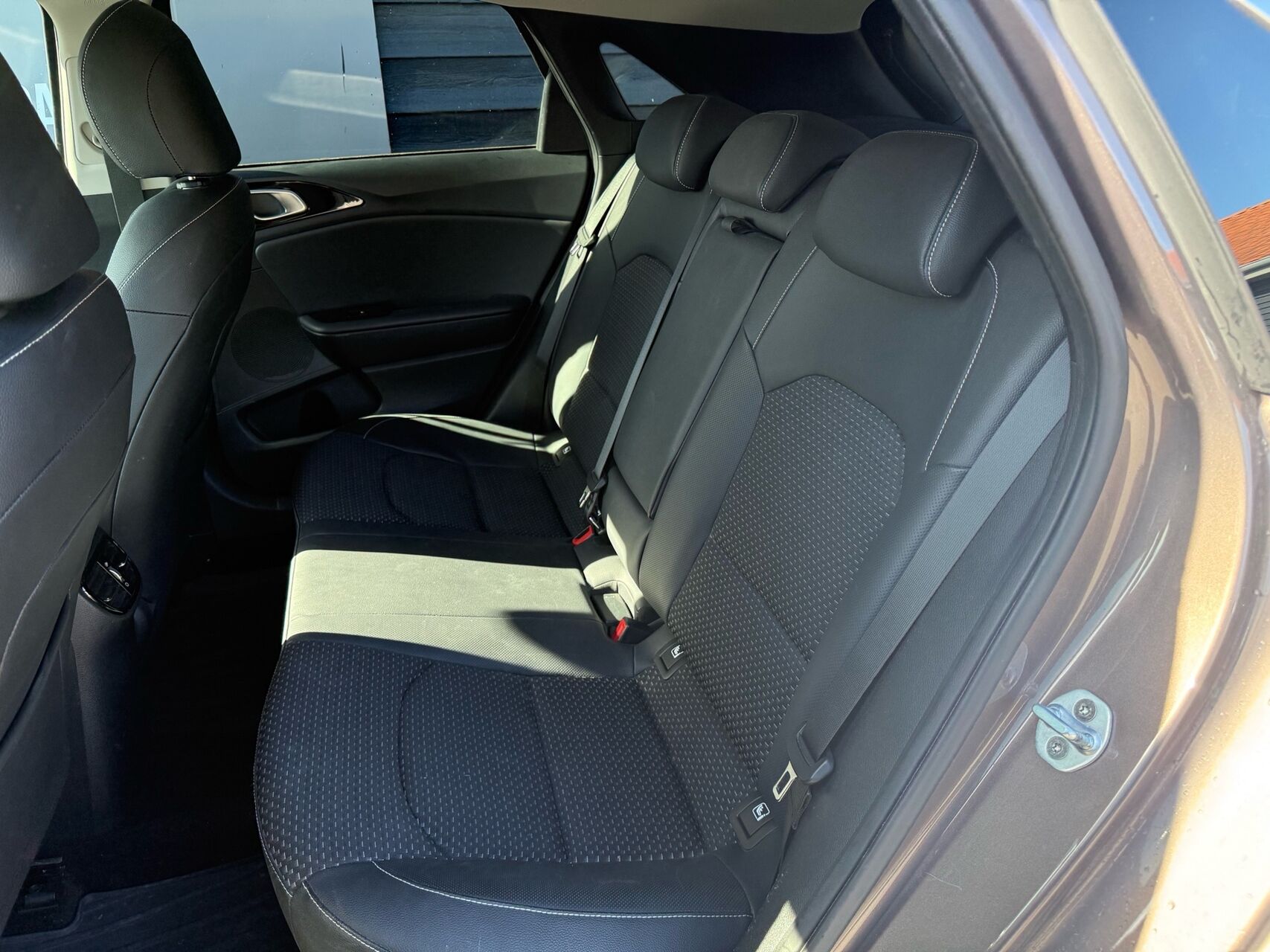 Billede af Kia Ceed 1,4 T-GDI Intro Edition 140HK 5d 6g