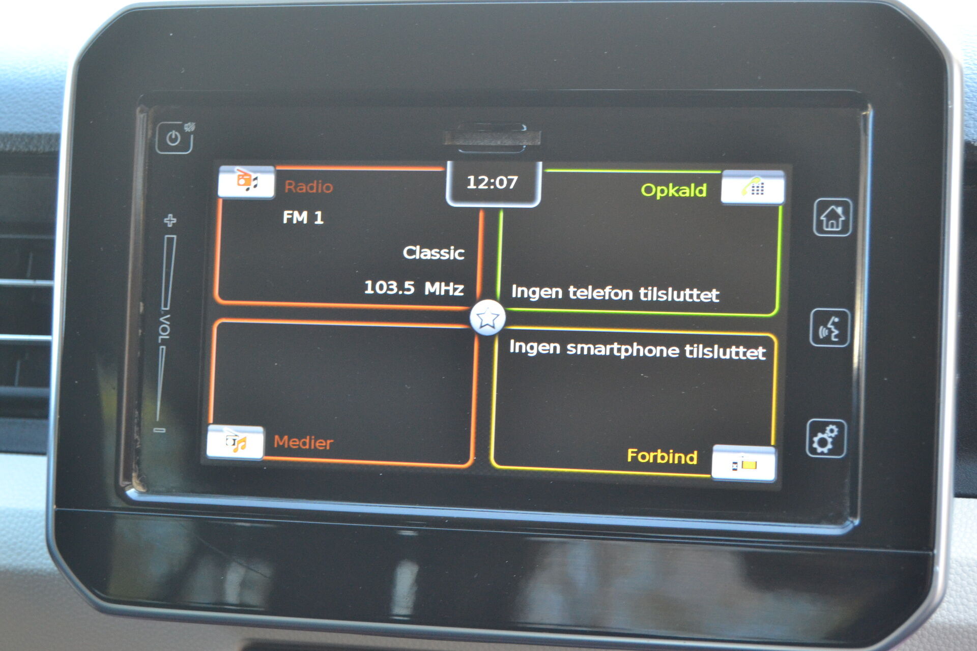 Billede af Suzuki Ignis 1,2 Dualjet 16V Active AGS 90HK 5d Aut.