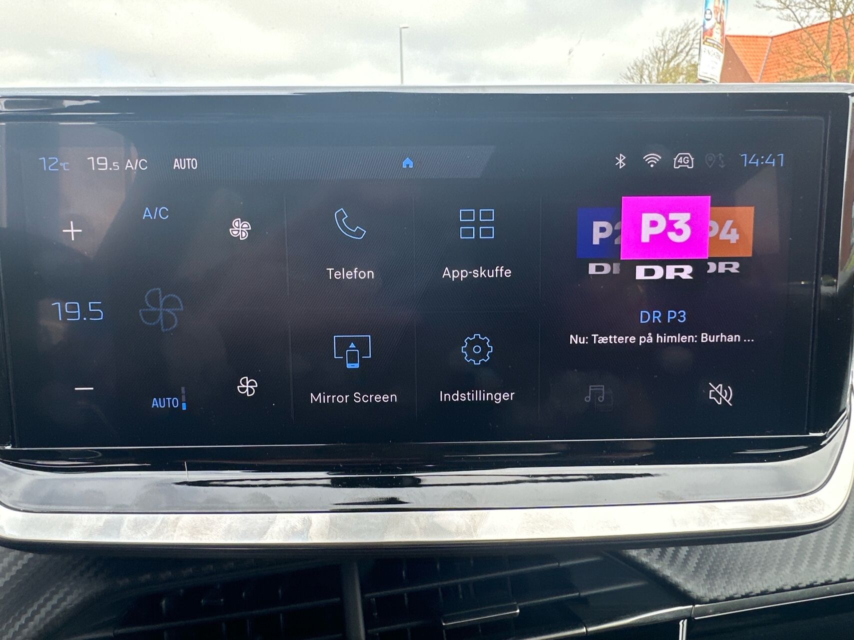 Billede af Peugeot 2008 1,2 PureTech Allure EAT8 130HK 5d 8g Aut.