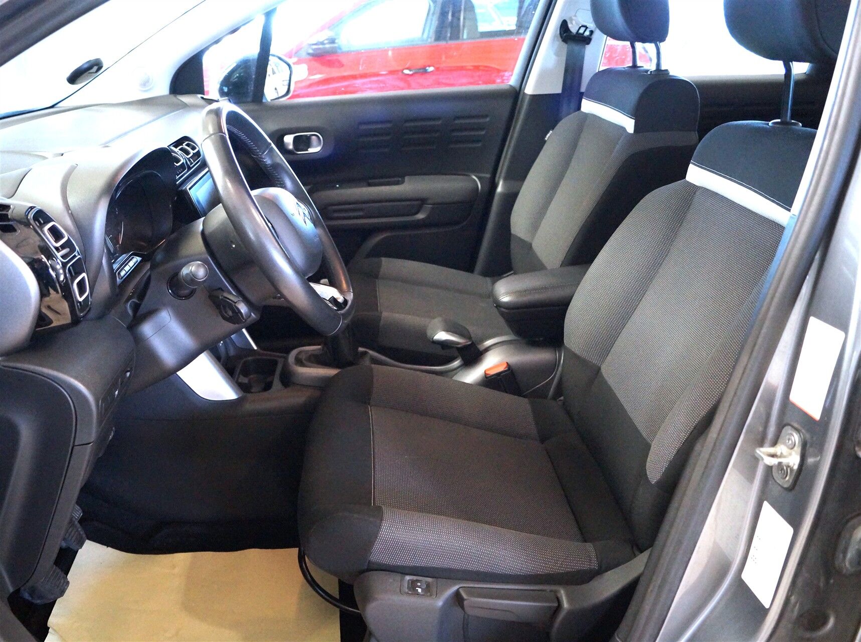 Billede af Citroën C3 Aircross 1,6 Blue HDi Iconic start/stop 100HK 5d