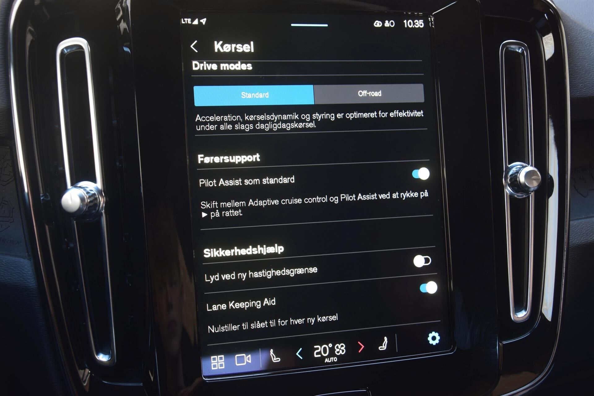 Billede af Volvo XC40 P6 Recharge Plus 231HK 5d Aut.