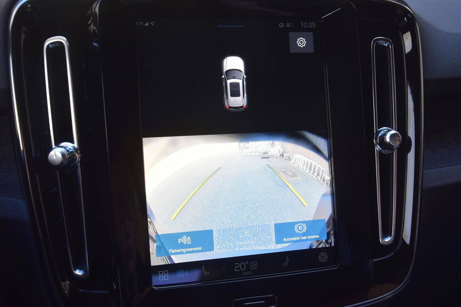 Billede af Volvo XC40 P6 Recharge Plus 231HK 5d Aut.