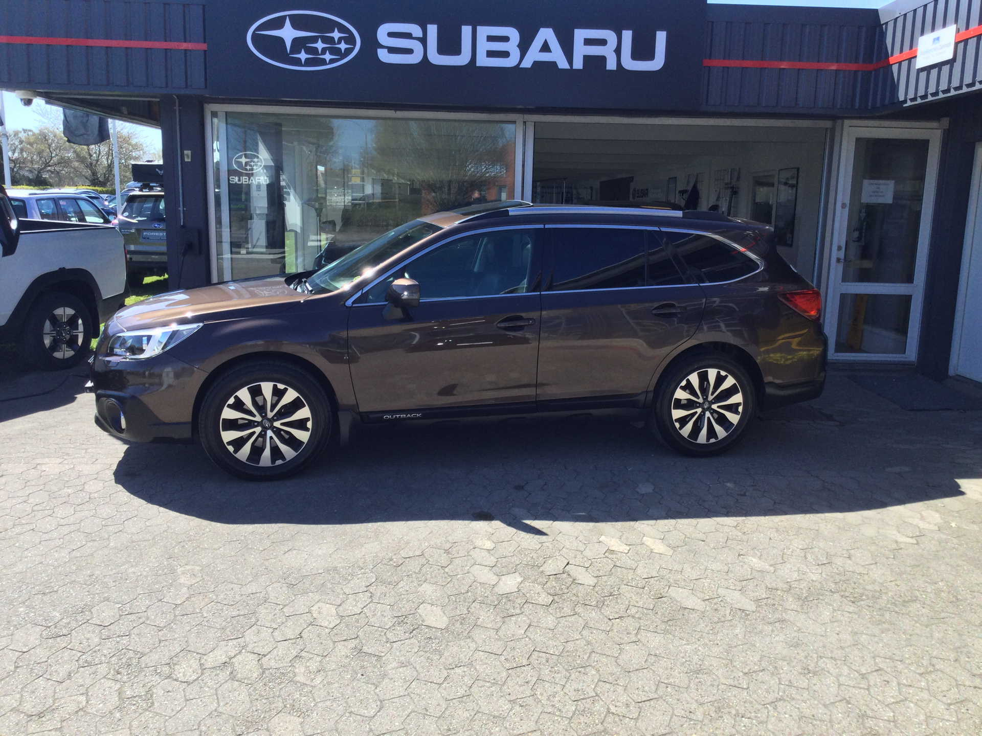 Billede af Subaru Outback 2,0 D Summit AWD Lineartronic 150HK Stc 7g Aut.