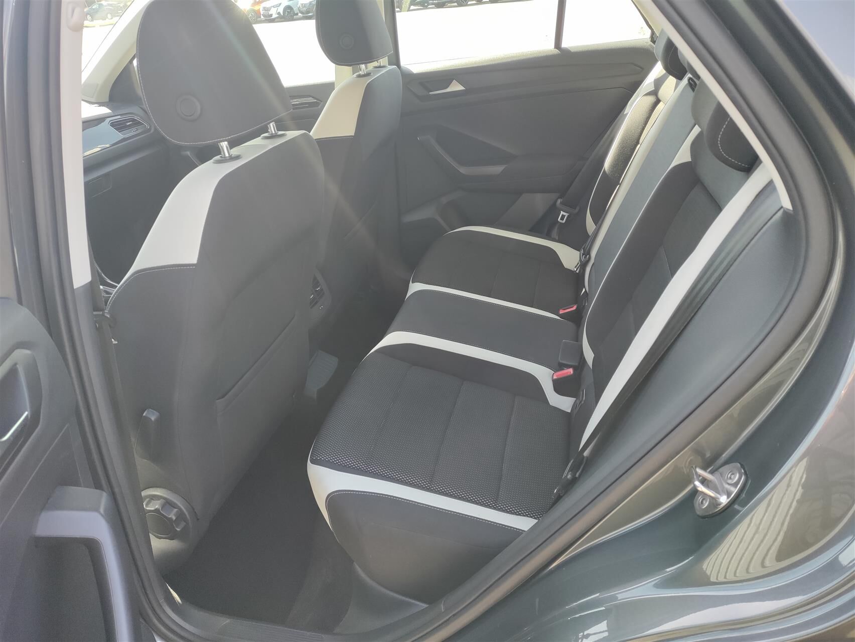 Billede af VW T-Roc 1,5 TSI ACT Sport DSG 150HK 5d 7g Aut.