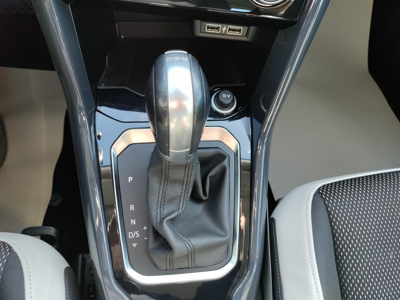 Billede af VW T-Roc 1,5 TSI ACT Sport DSG 150HK 5d 7g Aut.