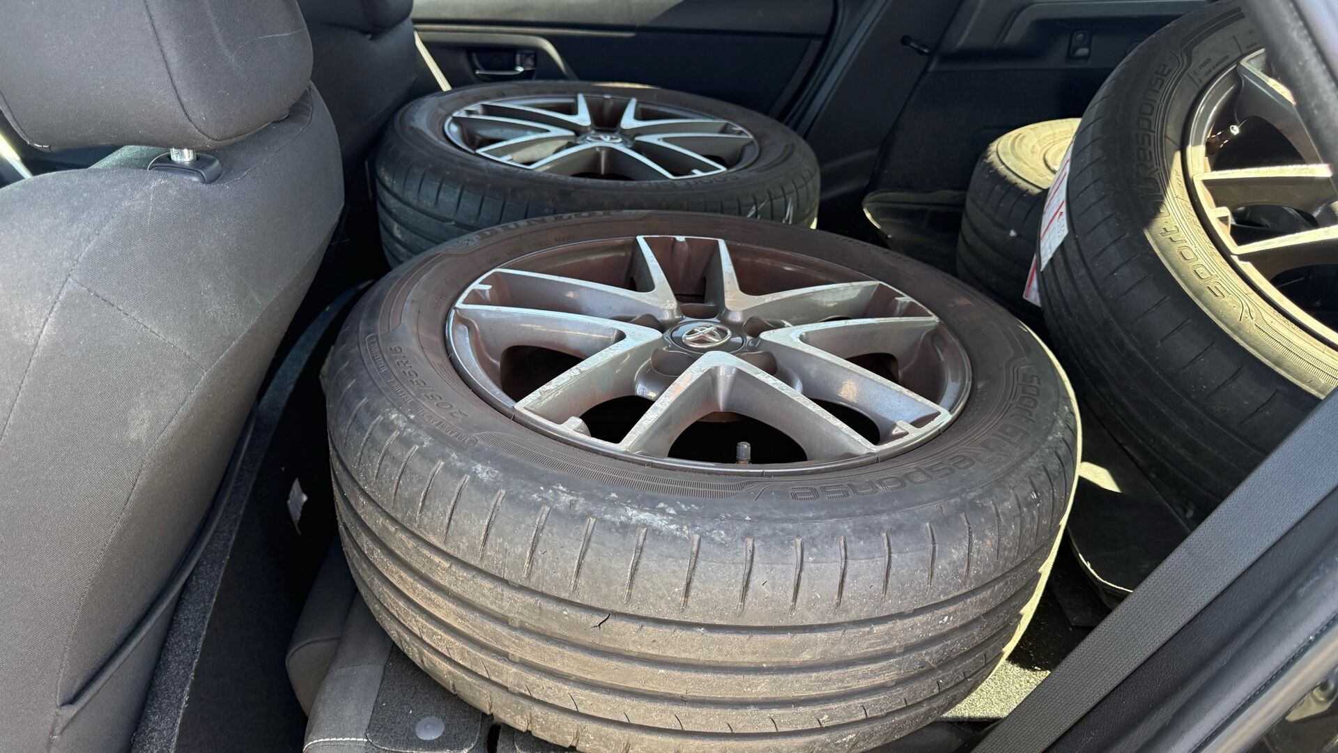 Billede af Toyota Auris 1,6 Valvematic T2 Premium 132HK 5d 6g