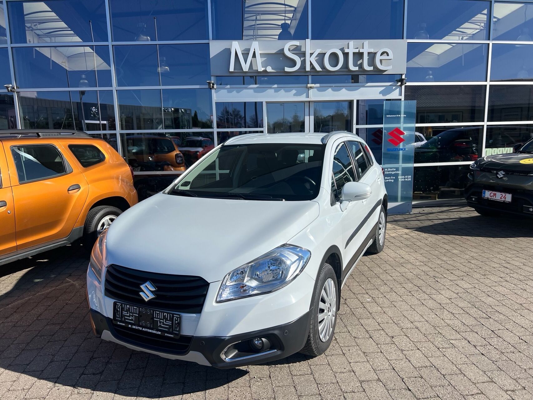 Billede af Suzuki S-Cross 1,6 16V GL+ 120HK 5d