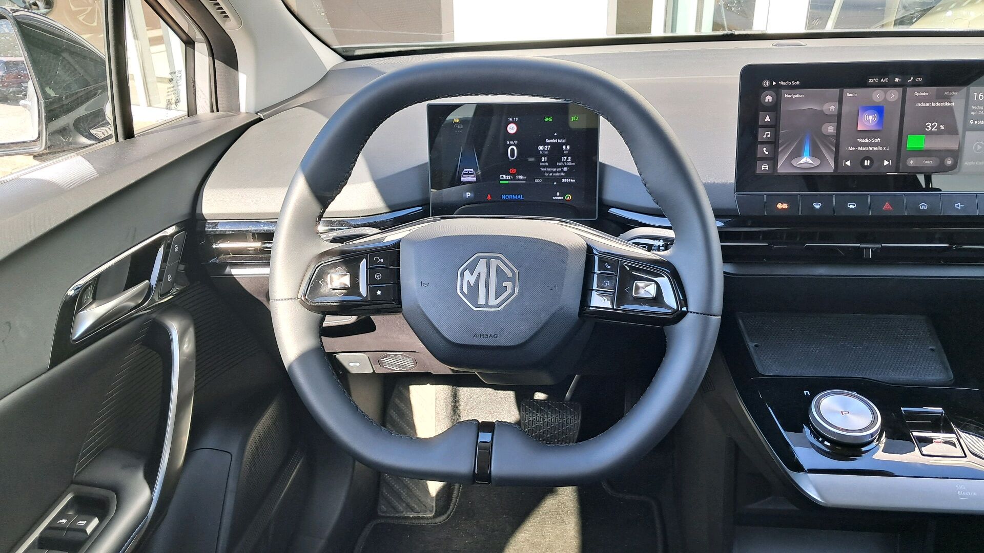 Billede af MG MG4 Electric EL Luxury Long Range 204HK 5d Aut.