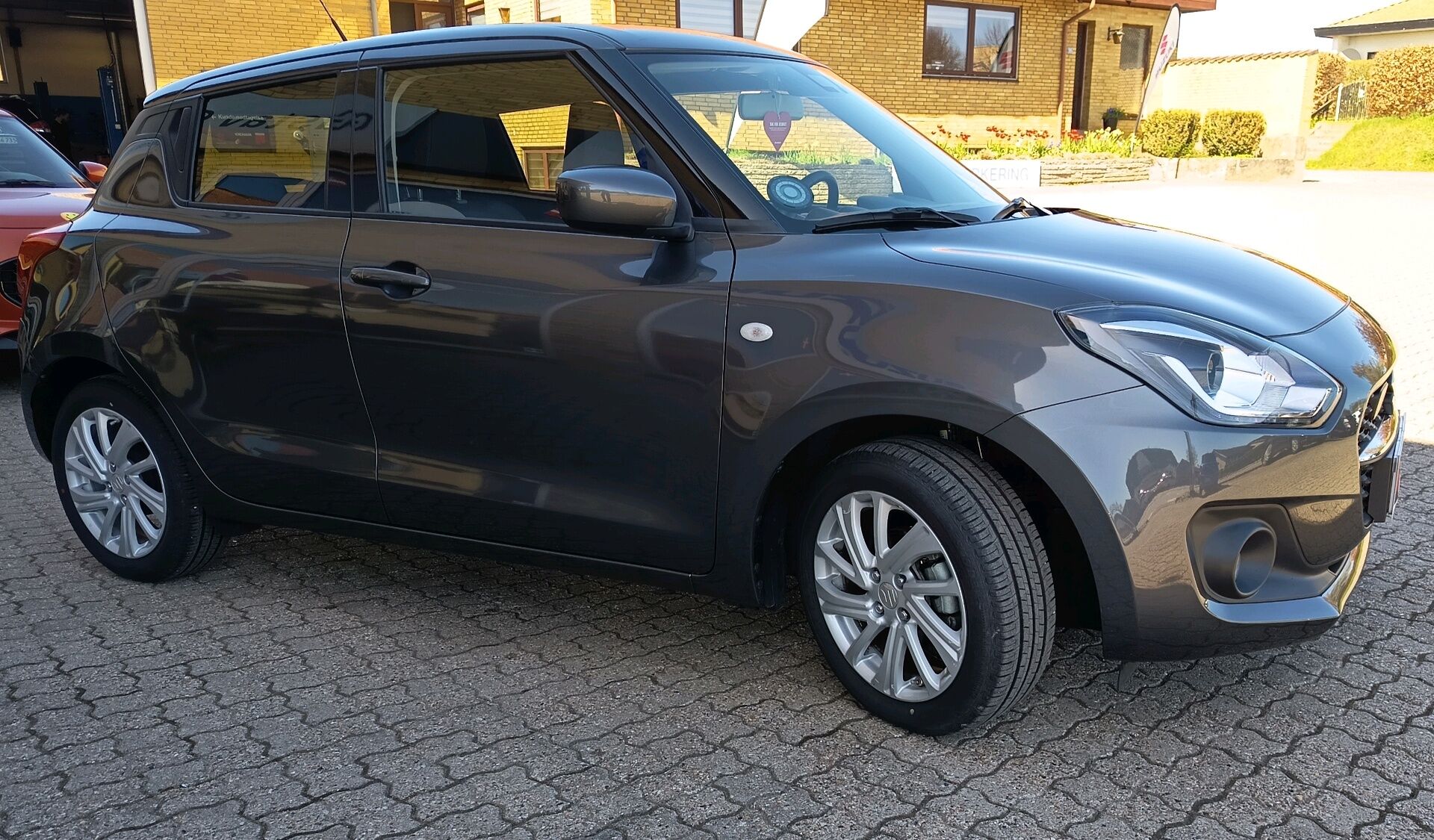 Billede af Suzuki Swift 1,2 Dualjet  Mild hybrid Action AEB 83HK 5d