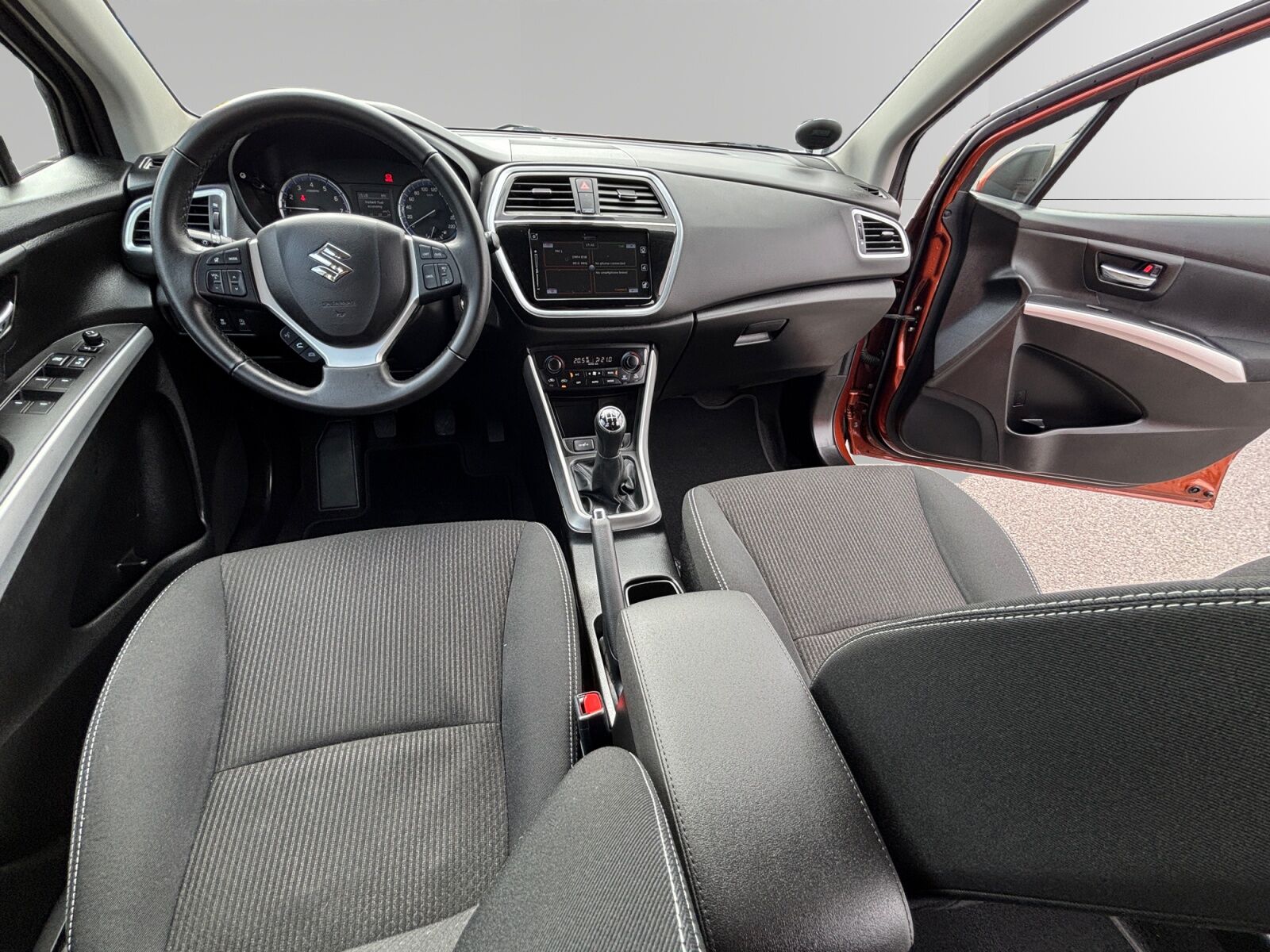 Billede af Suzuki S-Cross 1,0 Boosterjet Active 112HK 5d