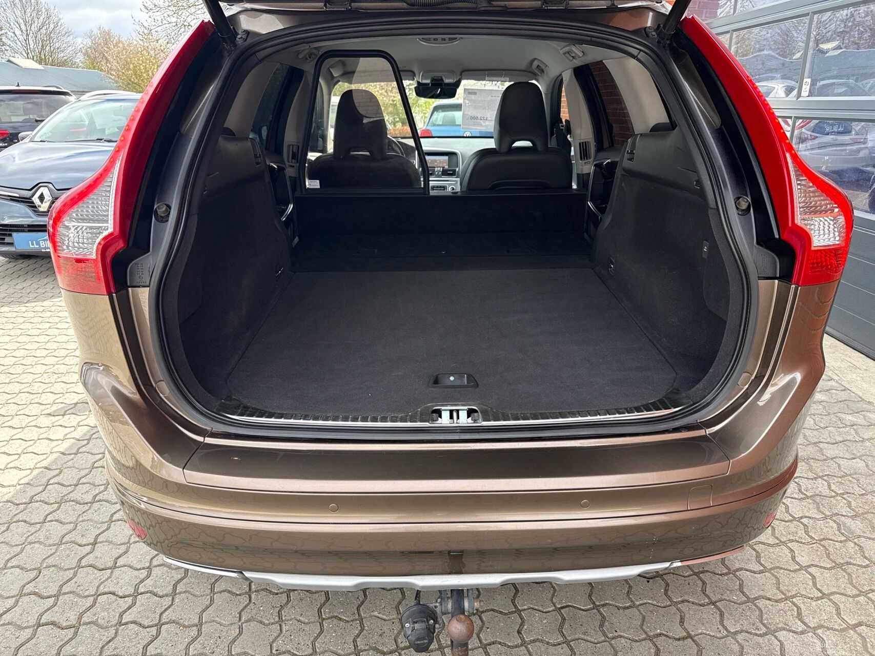 Billede af Volvo XC60 2,0 D4 Summum 190HK 5d Aut.