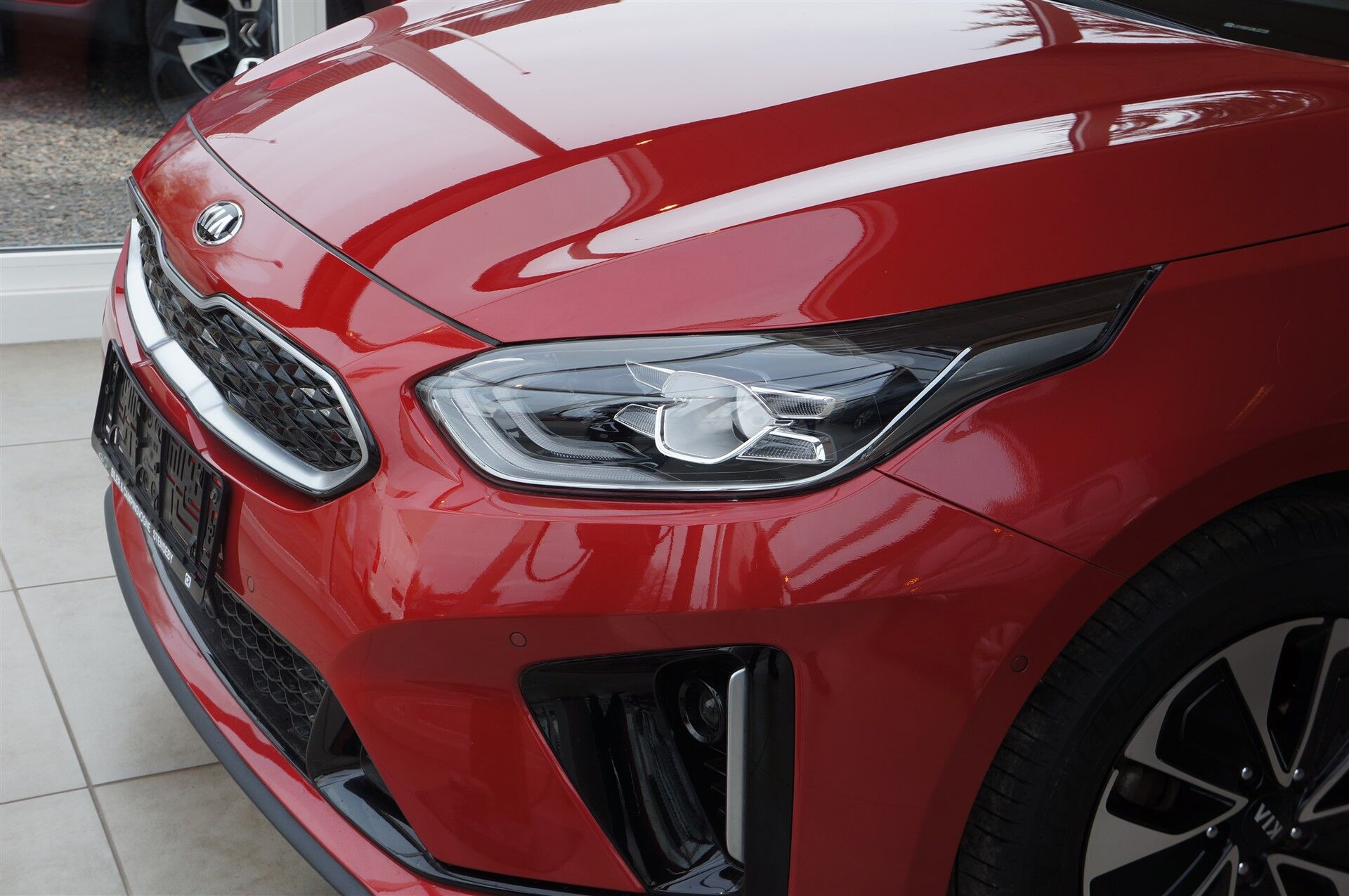 Billede af Kia Ceed SW 1,6 GDI PHEV  Plugin-hybrid Upgrade m/Plus DCT 141HK Stc 6g Aut.