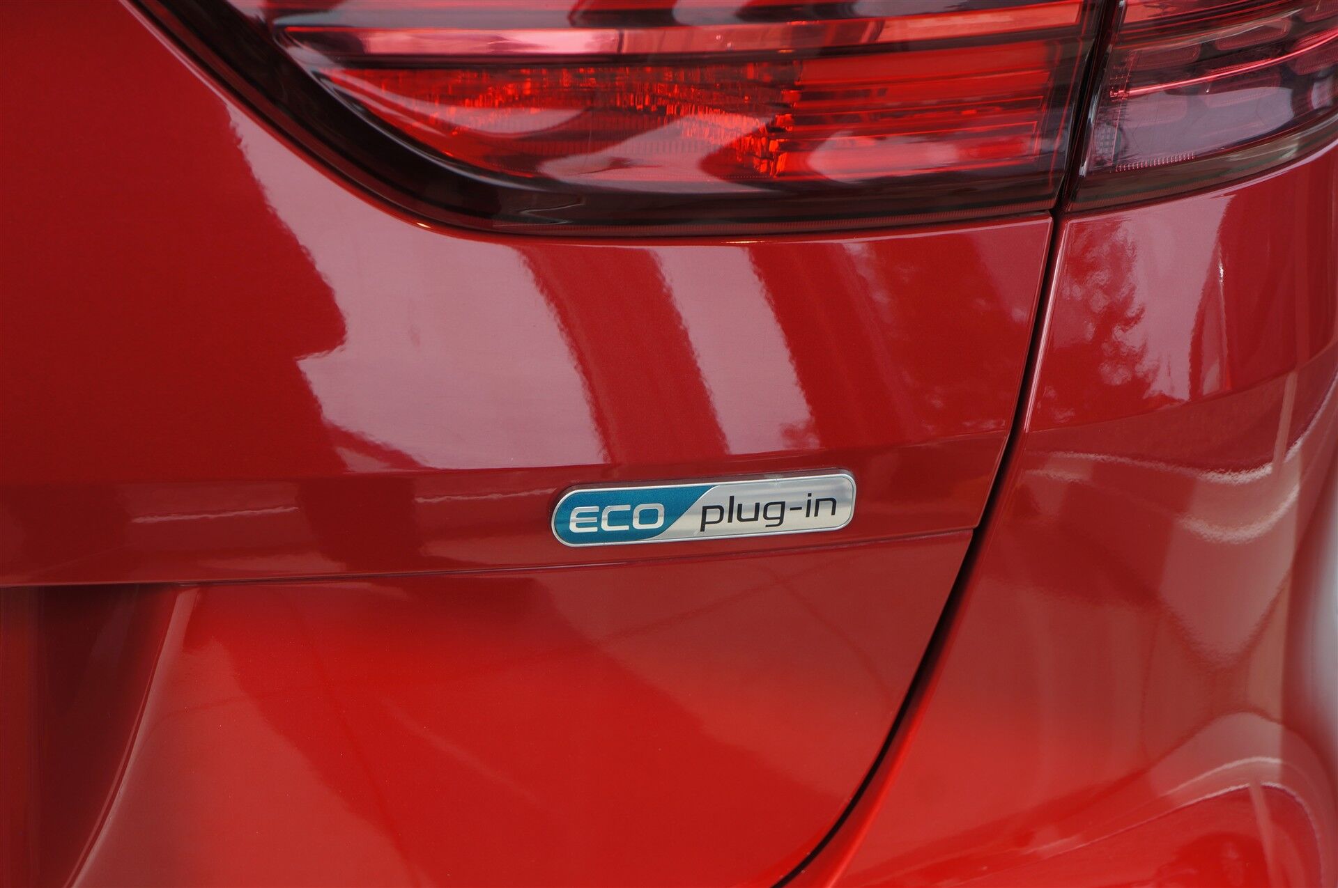 Billede af Kia Ceed SW 1,6 GDI PHEV  Plugin-hybrid Upgrade m/Plus DCT 141HK Stc 6g Aut.