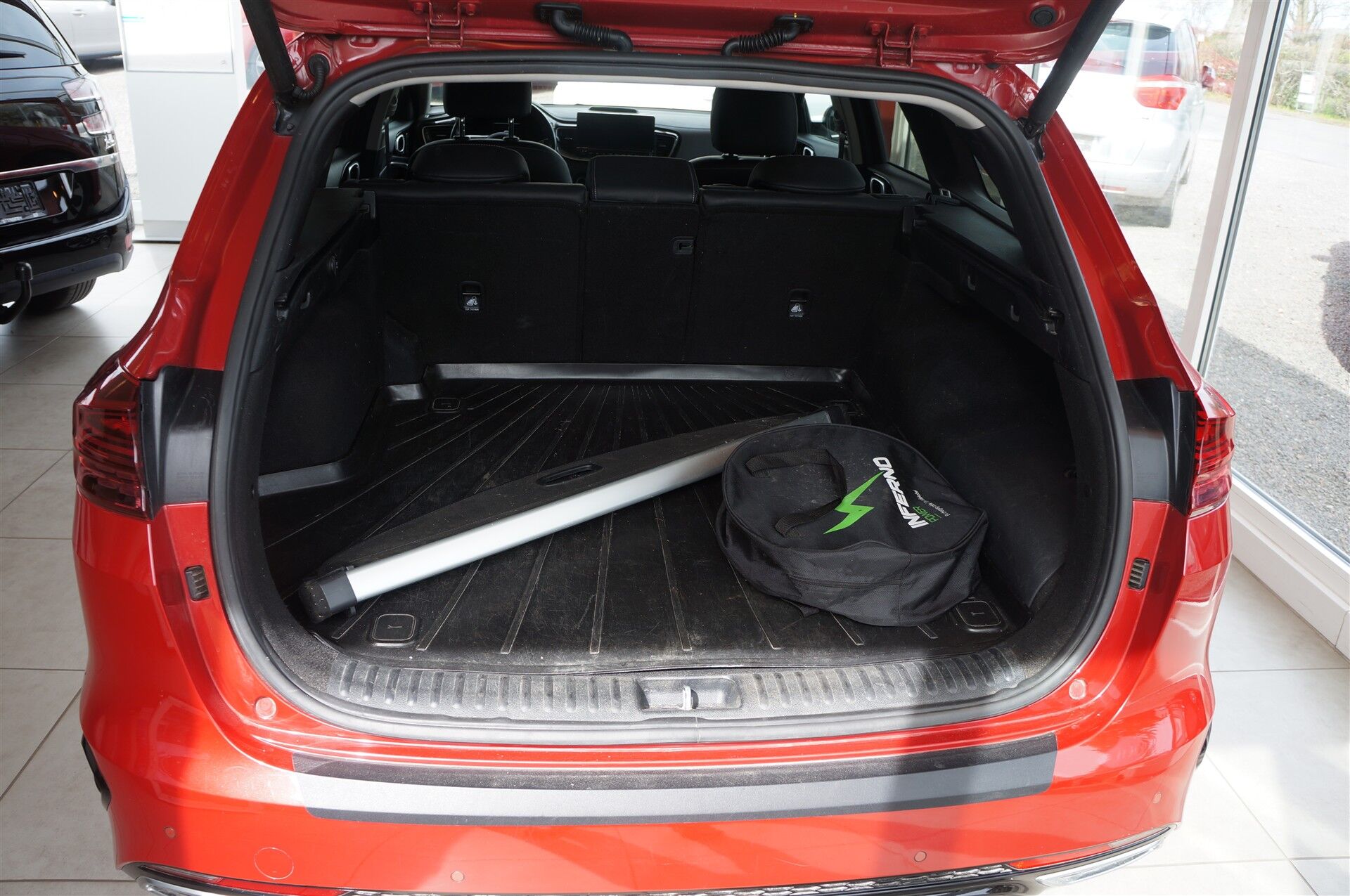 Billede af Kia Ceed SW 1,6 GDI PHEV  Plugin-hybrid Upgrade m/Plus DCT 141HK Stc 6g Aut.