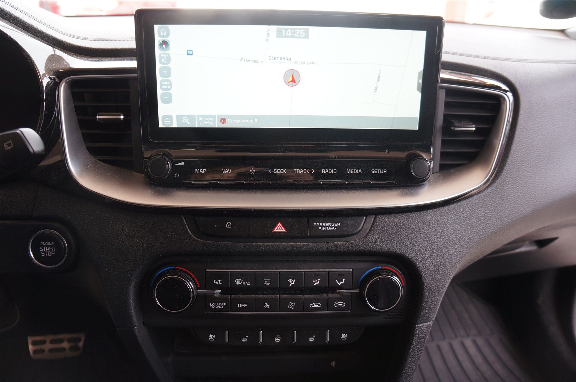 Billede af Kia Ceed SW 1,6 GDI PHEV  Plugin-hybrid Upgrade m/Plus DCT 141HK Stc 6g Aut.