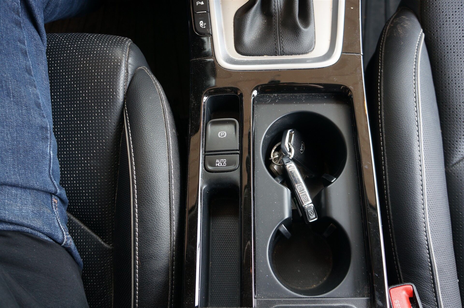 Billede af Kia Ceed SW 1,6 GDI PHEV  Plugin-hybrid Upgrade m/Plus DCT 141HK Stc 6g Aut.